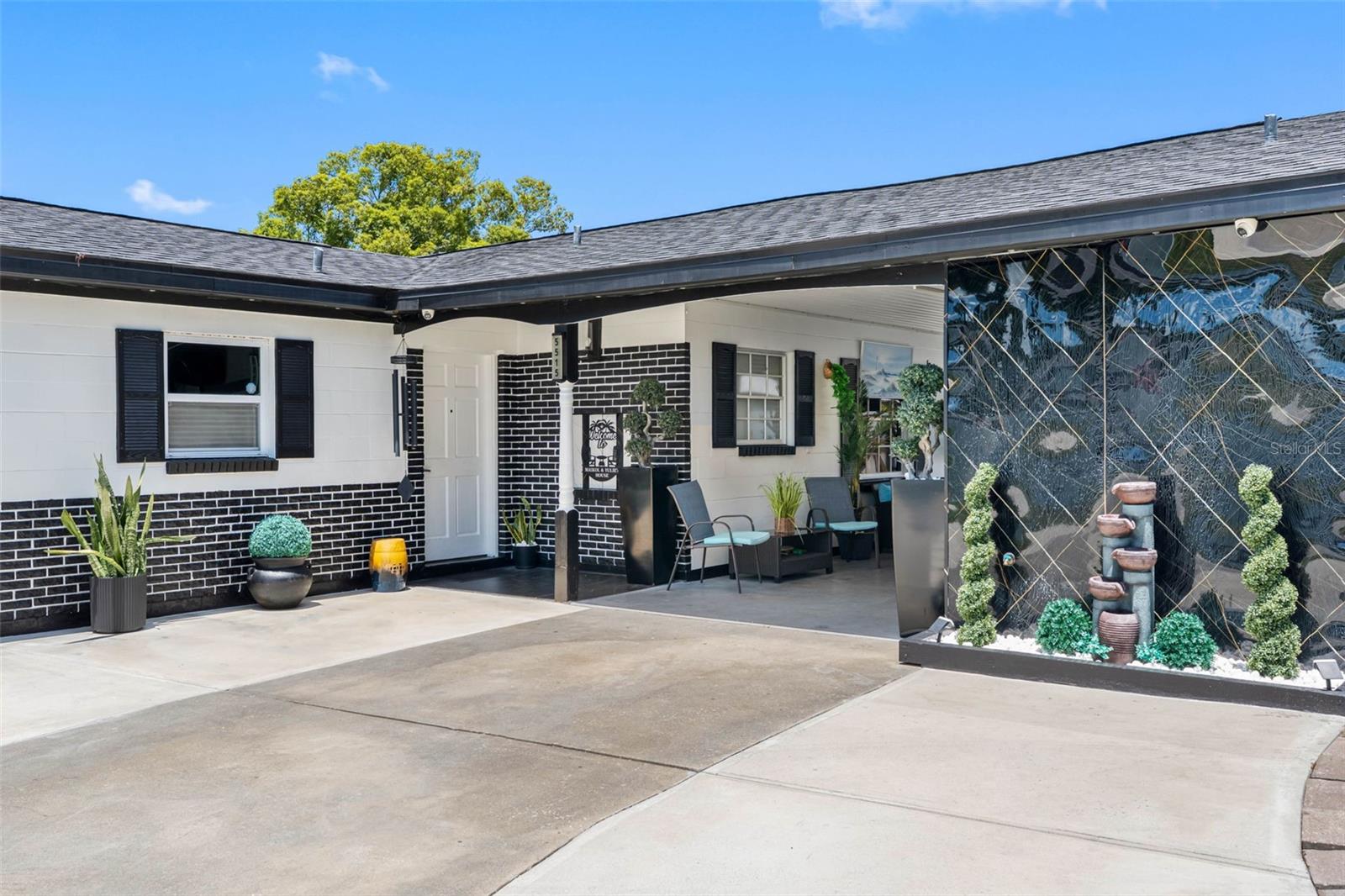 LECLARE ESTATES - Residential