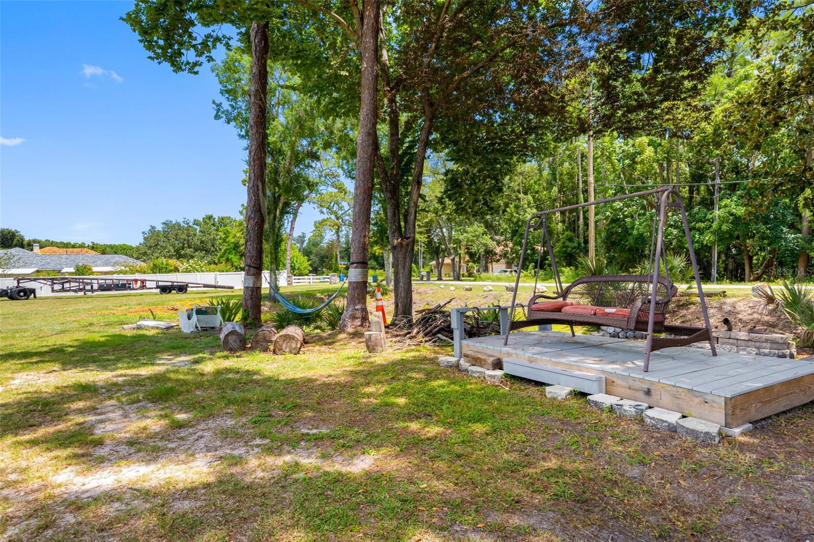 LECLARE ESTATES - Residential