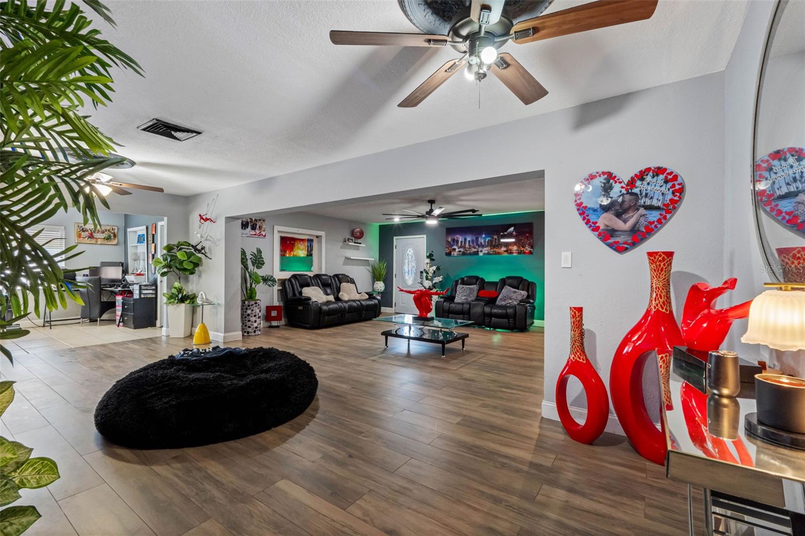 LECLARE ESTATES - Residential