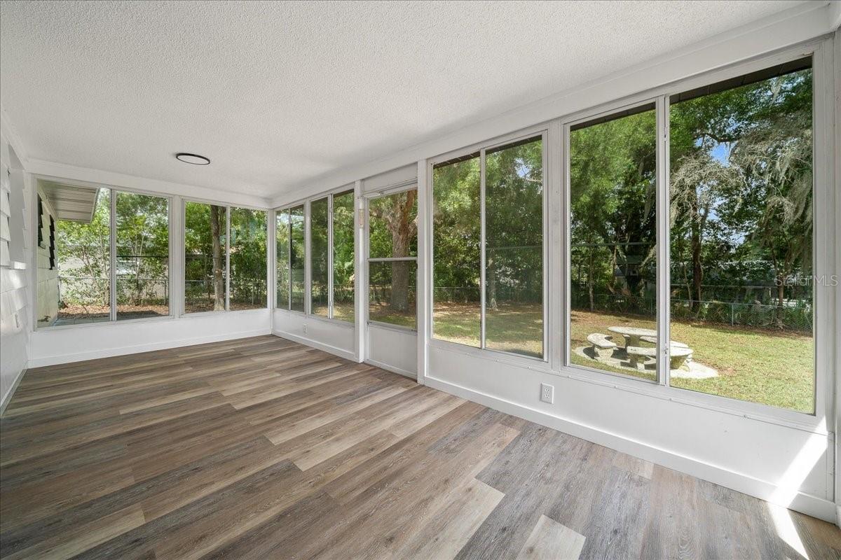 SILVER SPRING SHORES - Residential
