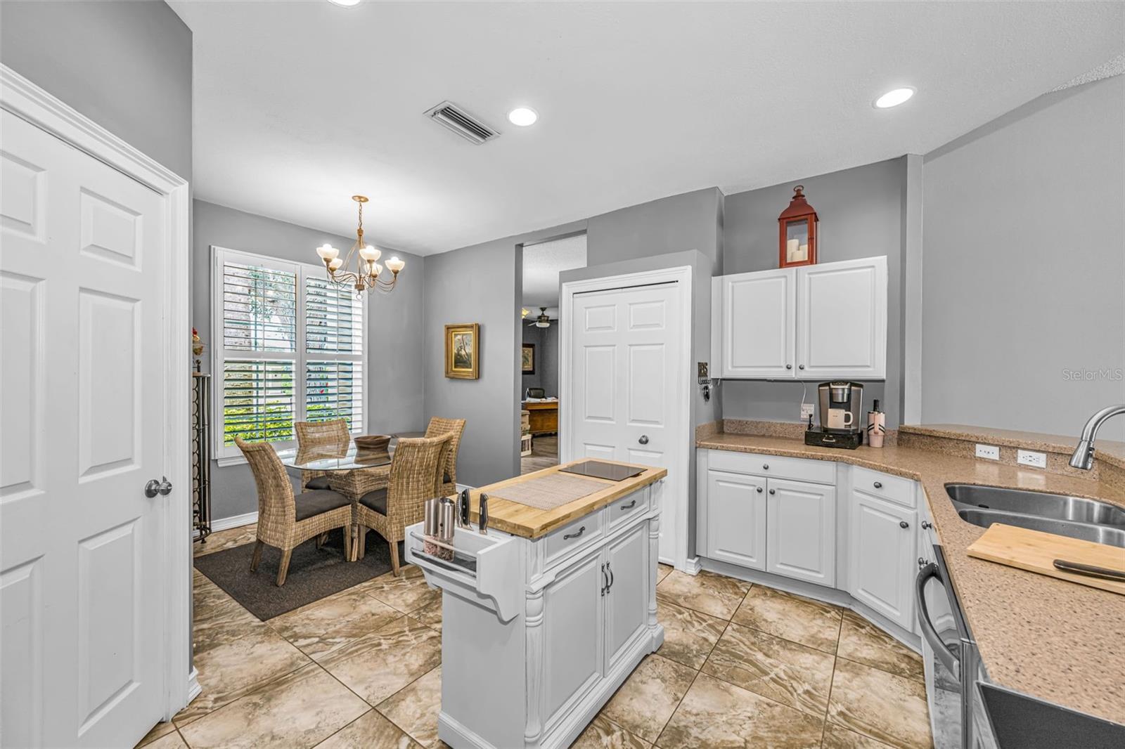 VILLAGES AT FOX HOLLOW WEST - Residential