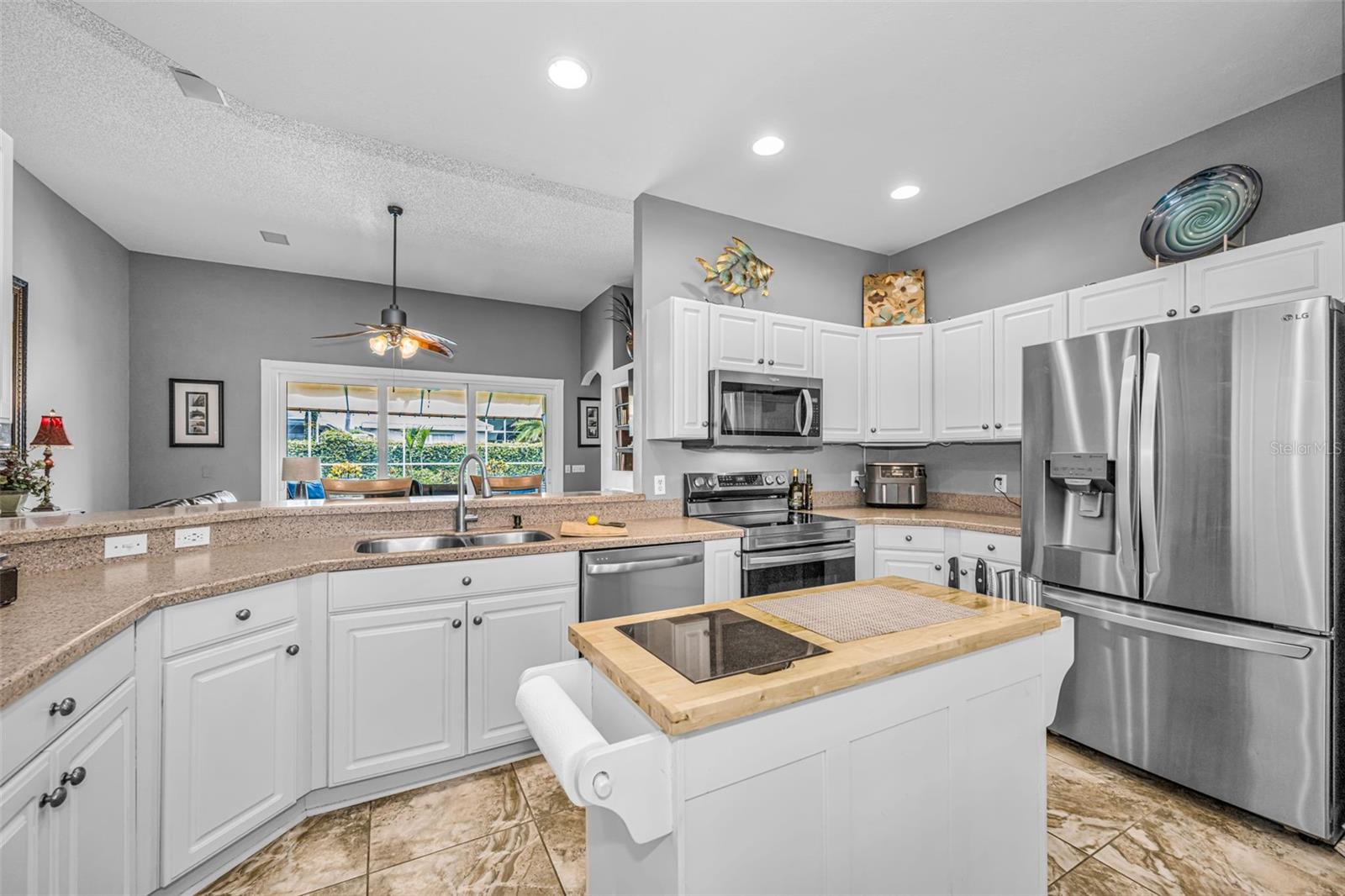 VILLAGES AT FOX HOLLOW WEST - Residential