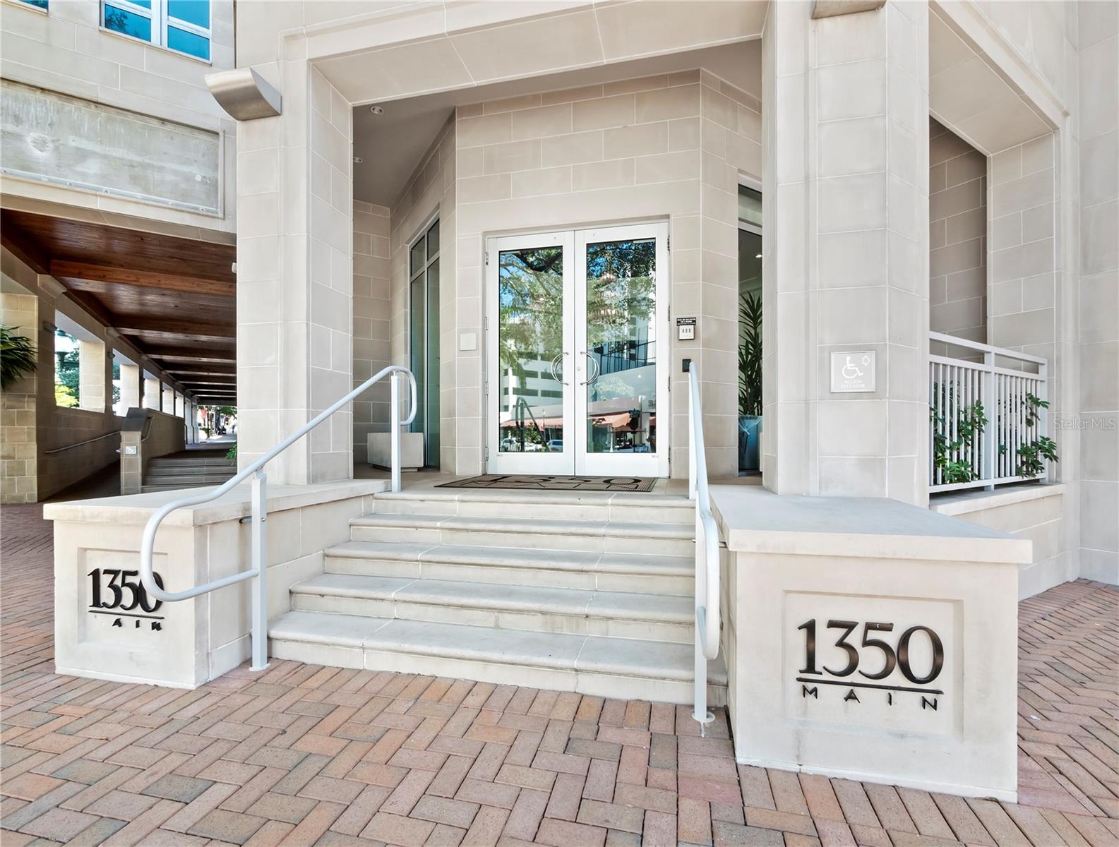 1350 MAIN RESIDENTIAL - Residential