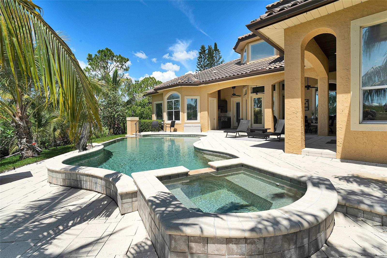 BAYOU CLUB ESTATES T - Residential