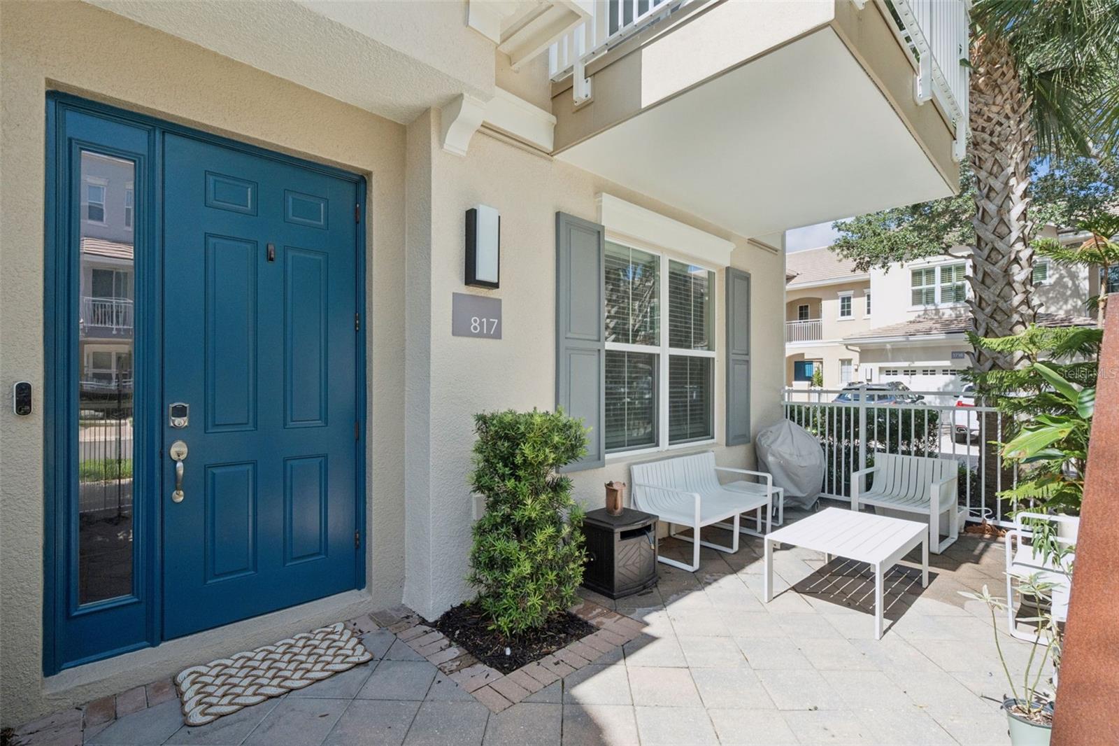 GRANDE OAKS AT HEATHROW - Residential