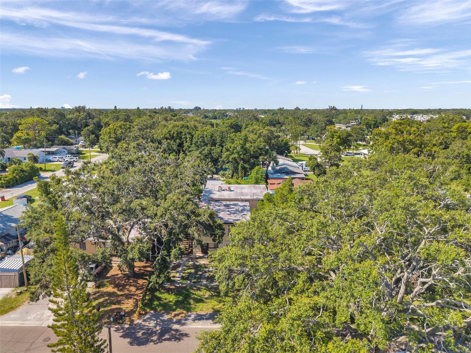 BARCELO PARK - Residential Income