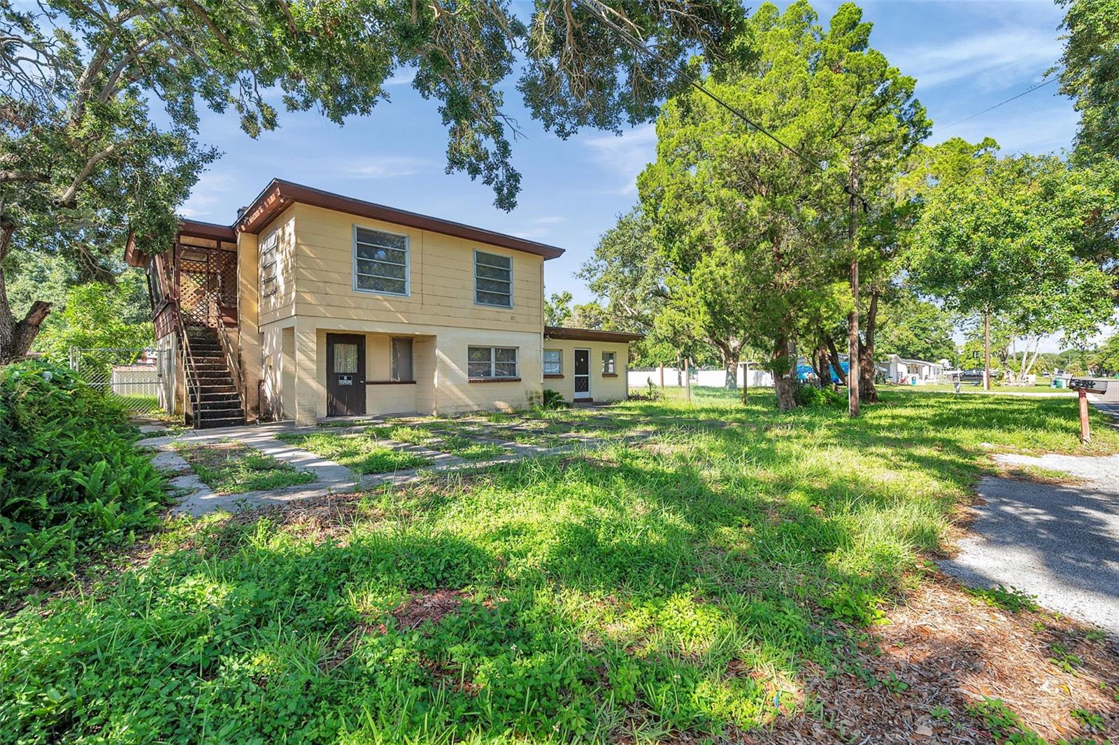 BARCELO PARK - Residential Income