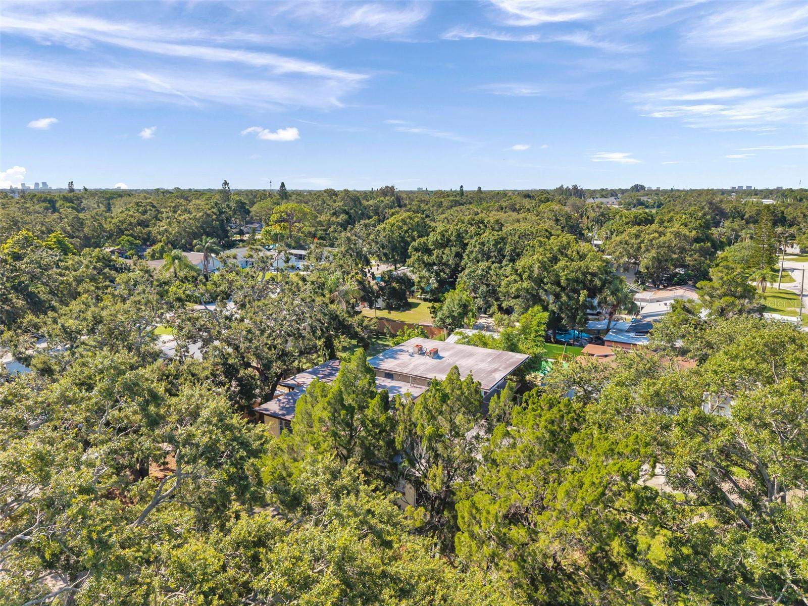 BARCELO PARK - Residential Income