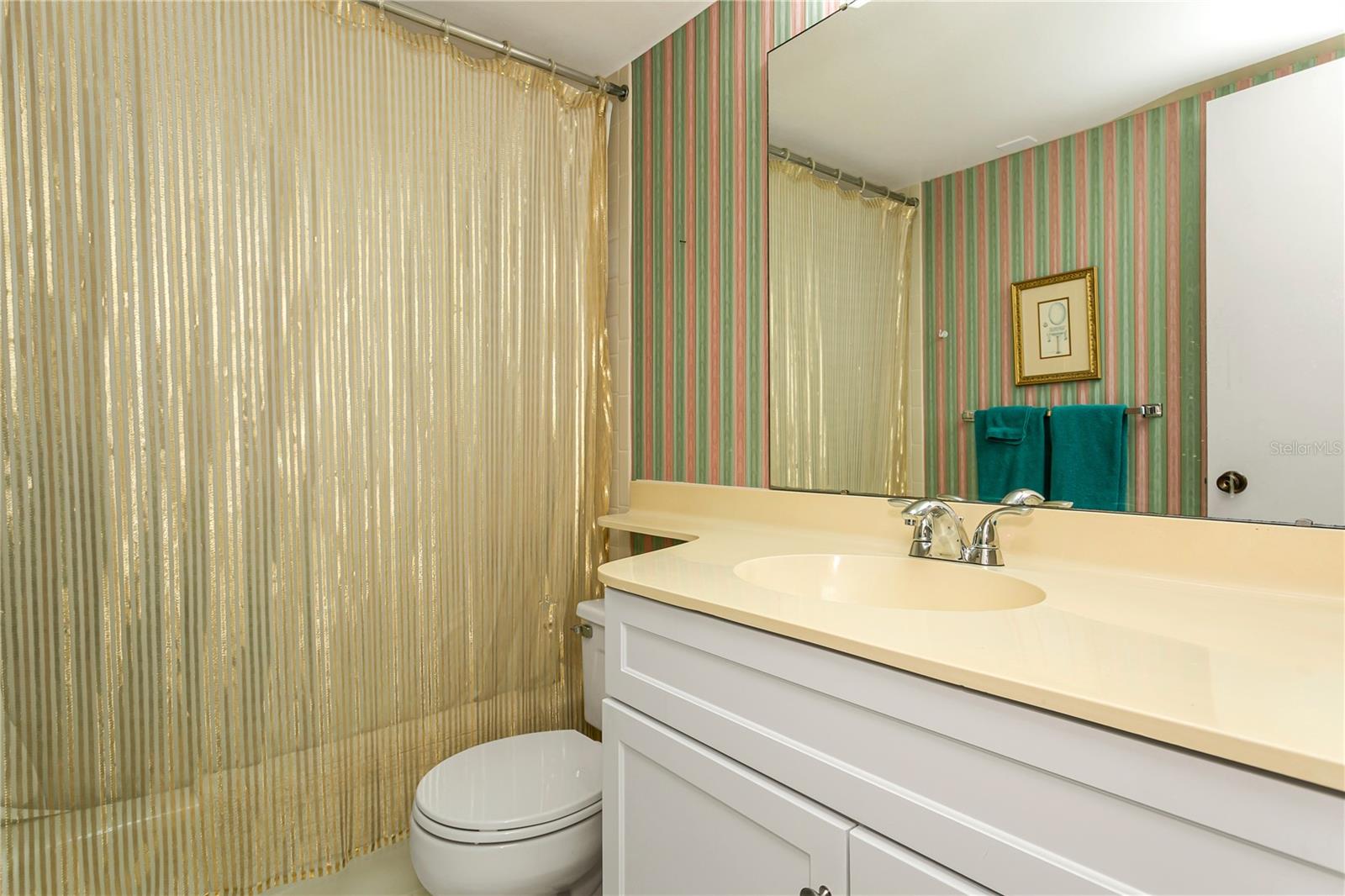 IRONWOOD FOURTEENTH - Residential