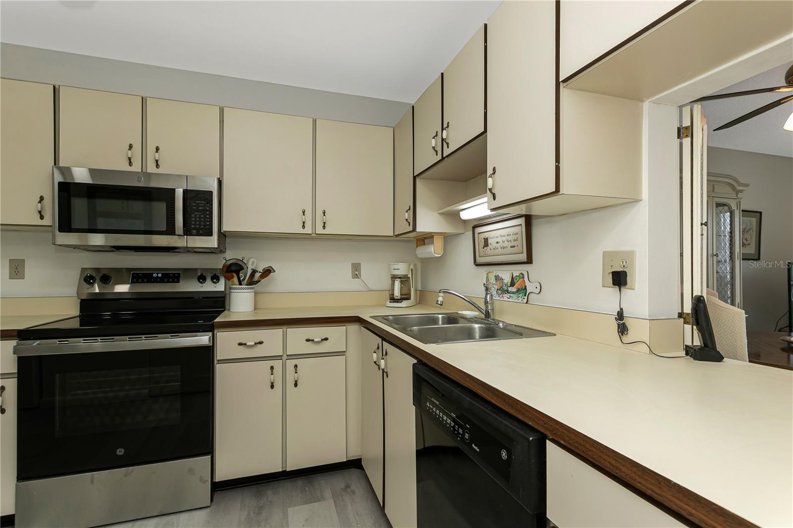 IRONWOOD FOURTEENTH - Residential