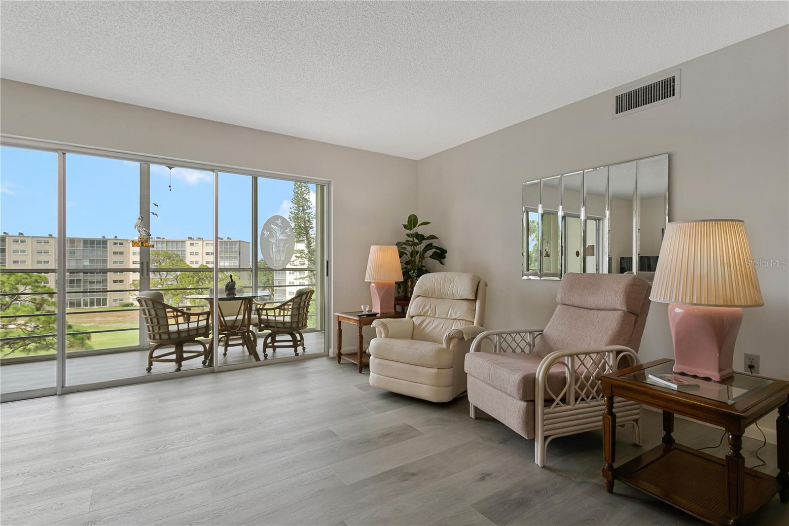 IRONWOOD FOURTEENTH - Residential