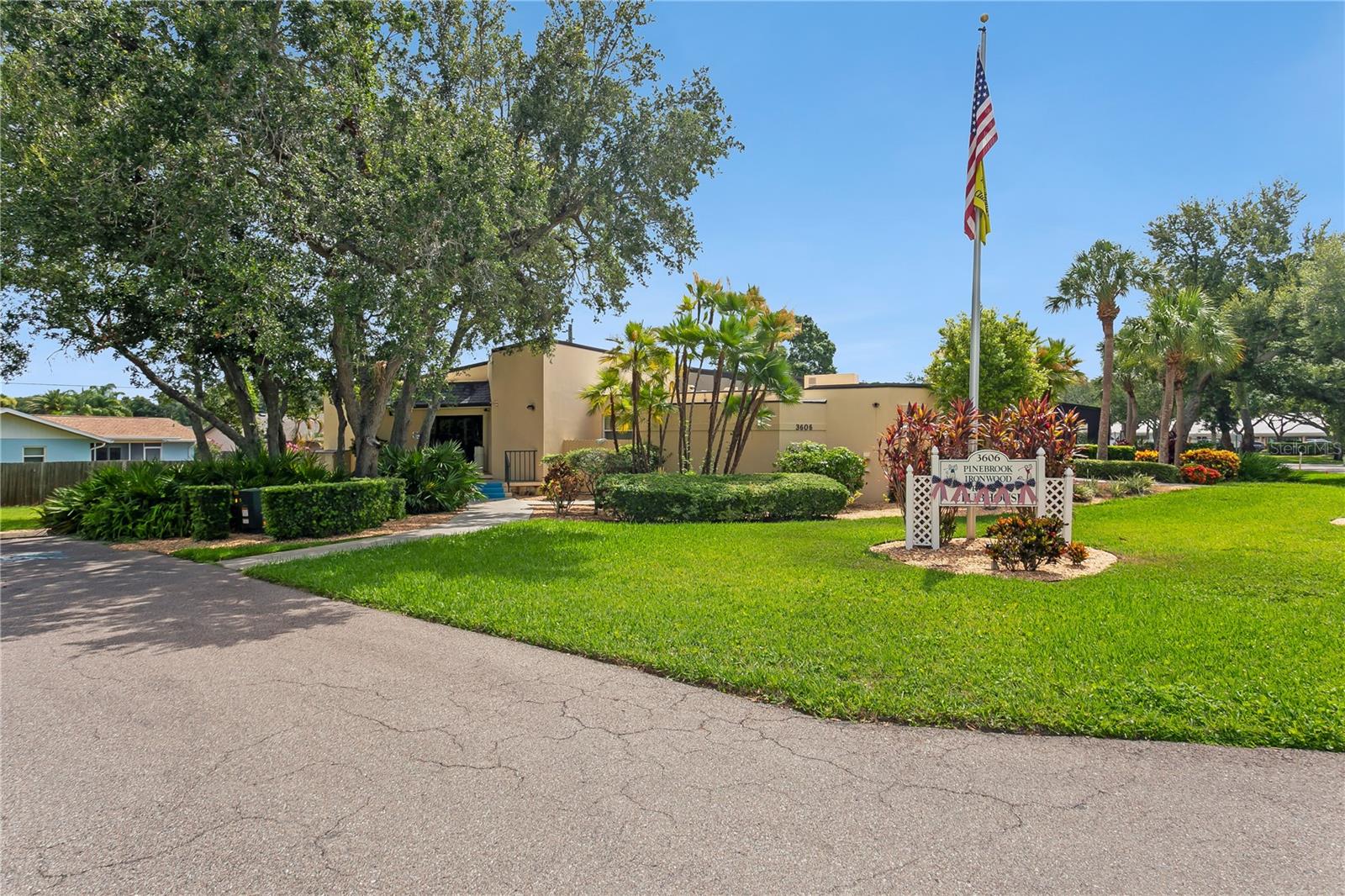 IRONWOOD FOURTEENTH - Residential