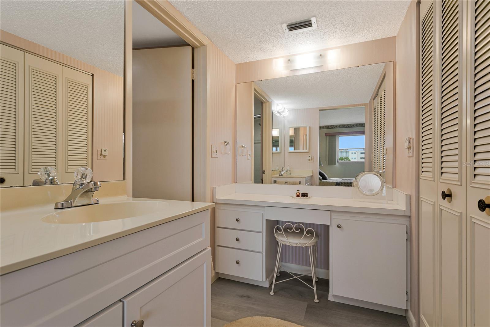 IRONWOOD FOURTEENTH - Residential