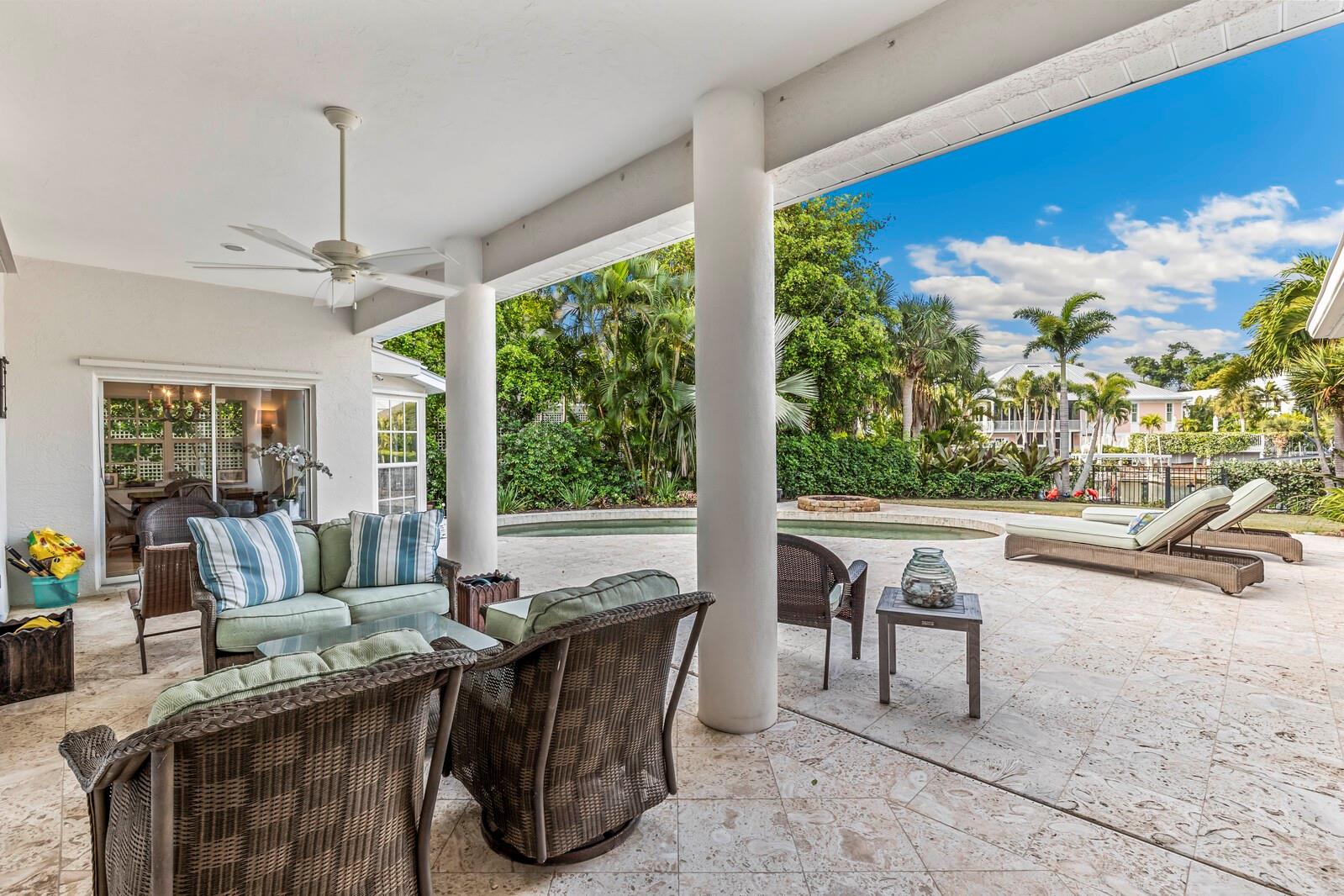 HARBOR DRIVE WATERWAYS - Residential