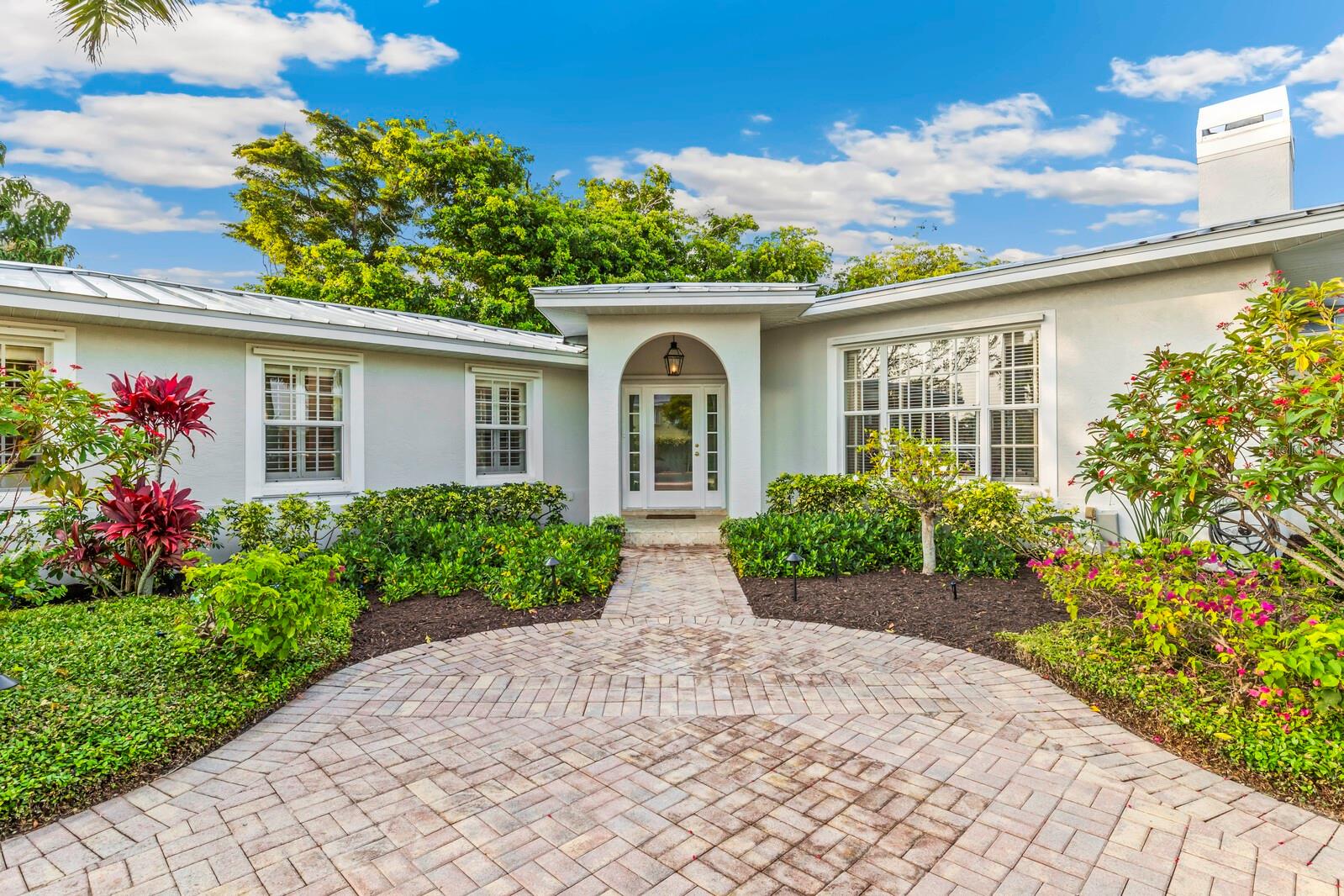 HARBOR DRIVE WATERWAYS - Residential