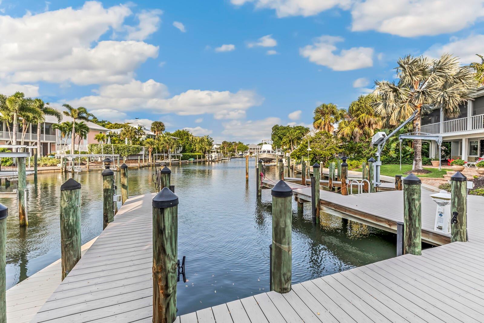 HARBOR DRIVE WATERWAYS - Residential