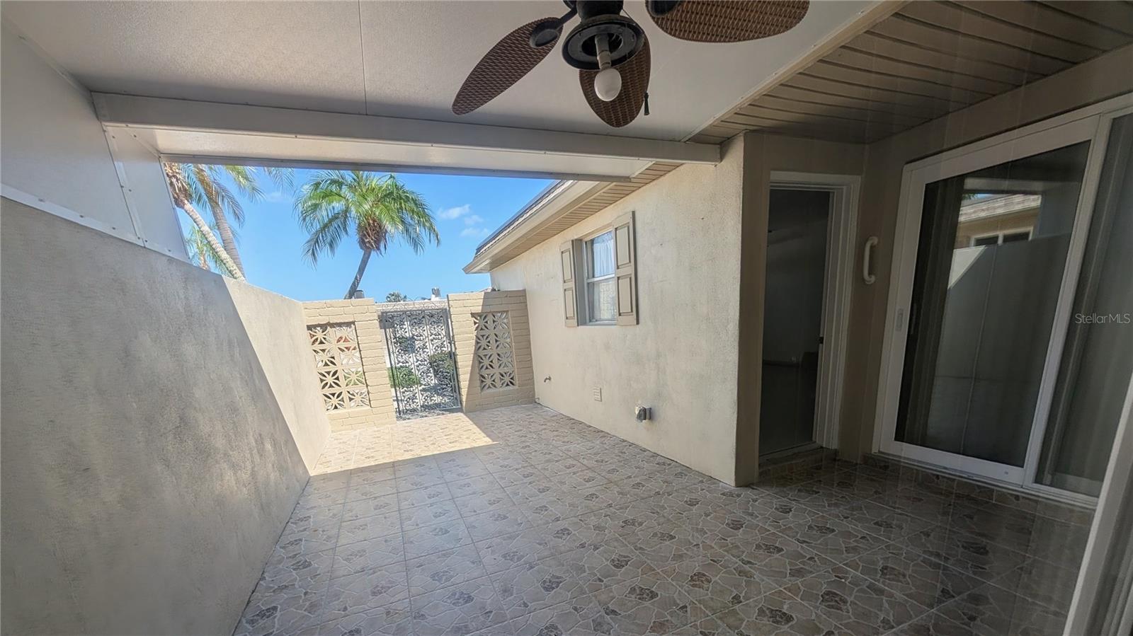 BOCA CIEGA POINT EAST - Residential