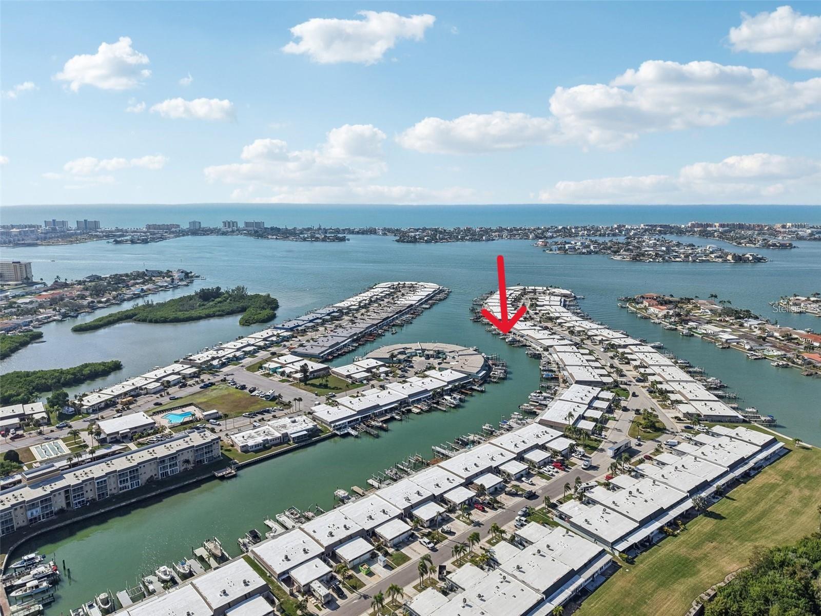 BOCA CIEGA POINT EAST - Residential