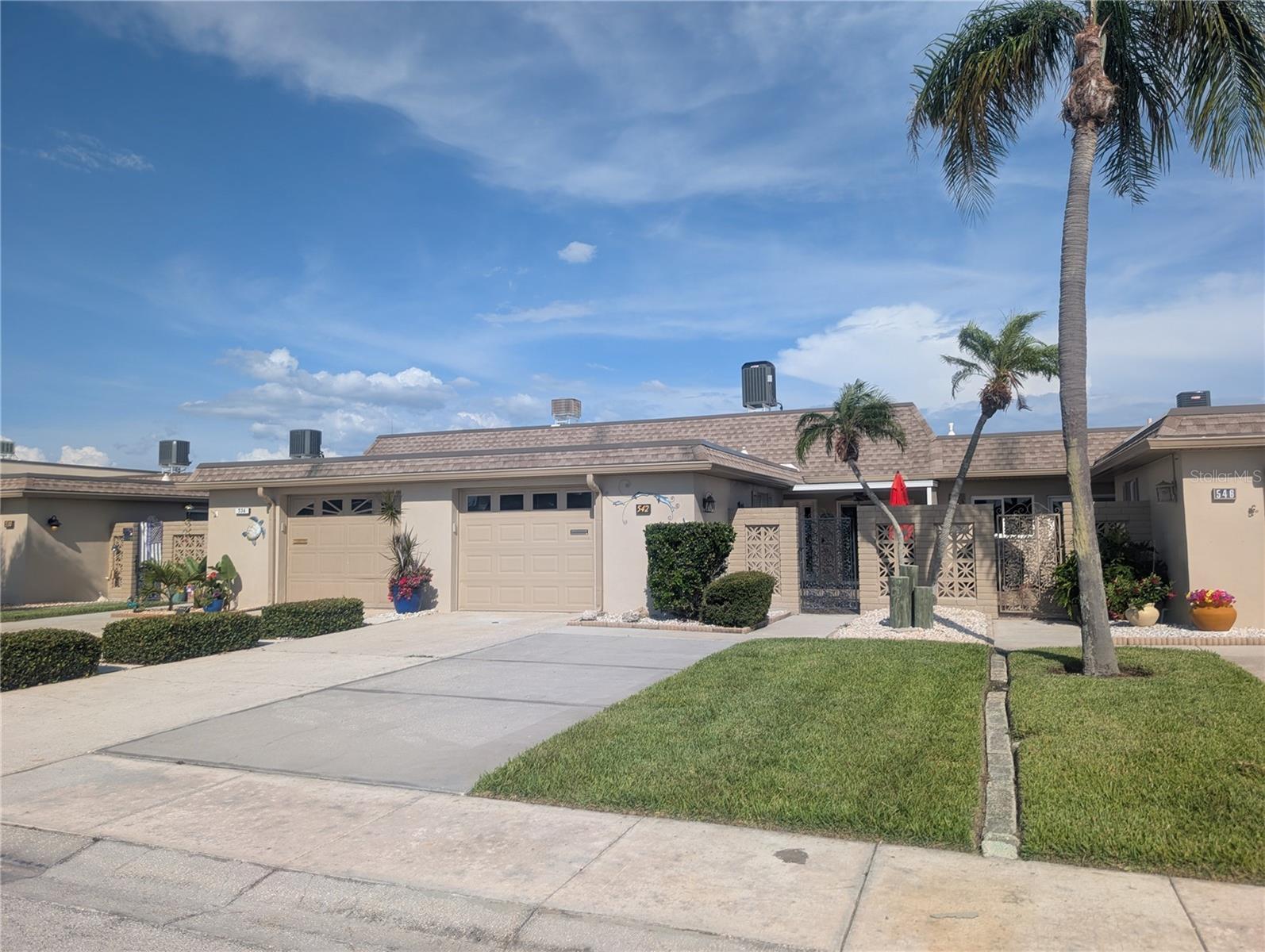 BOCA CIEGA POINT EAST - Residential