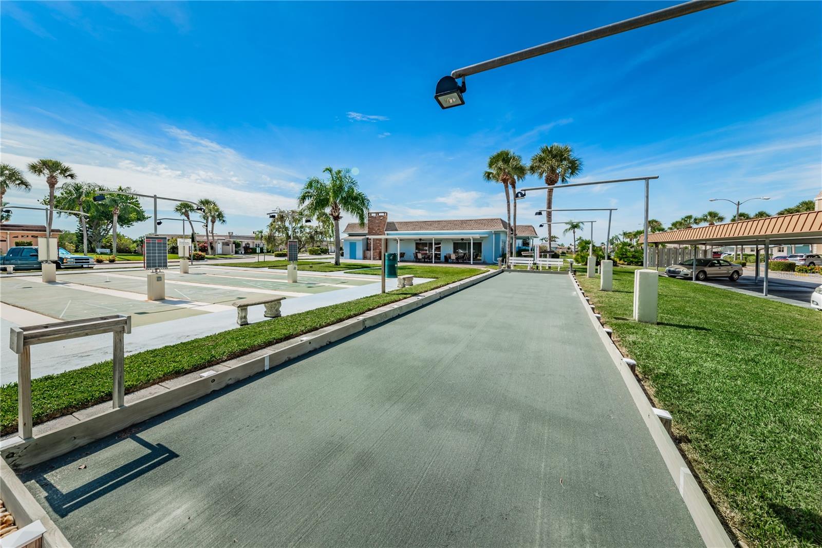 BOCA CIEGA POINT EAST - Residential