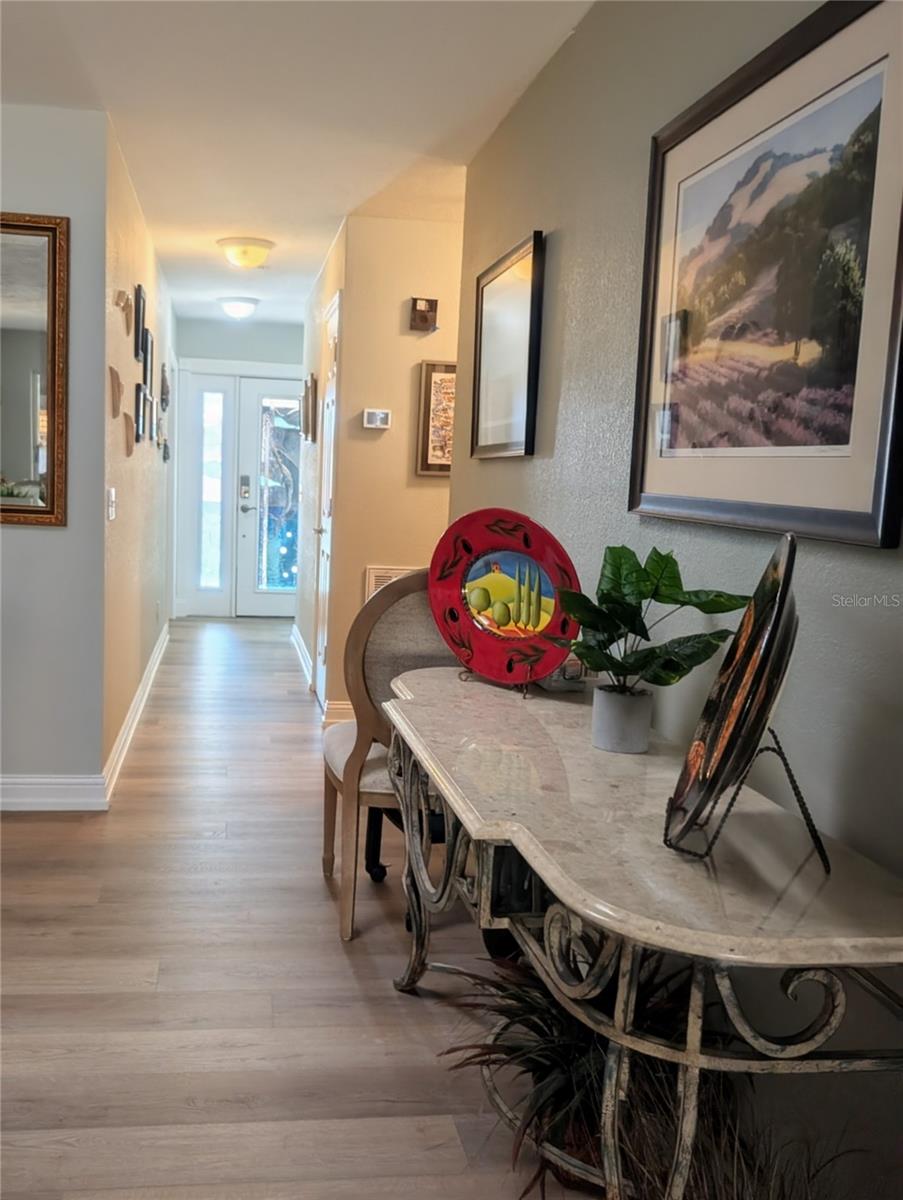 BOCA CIEGA POINT EAST - Residential