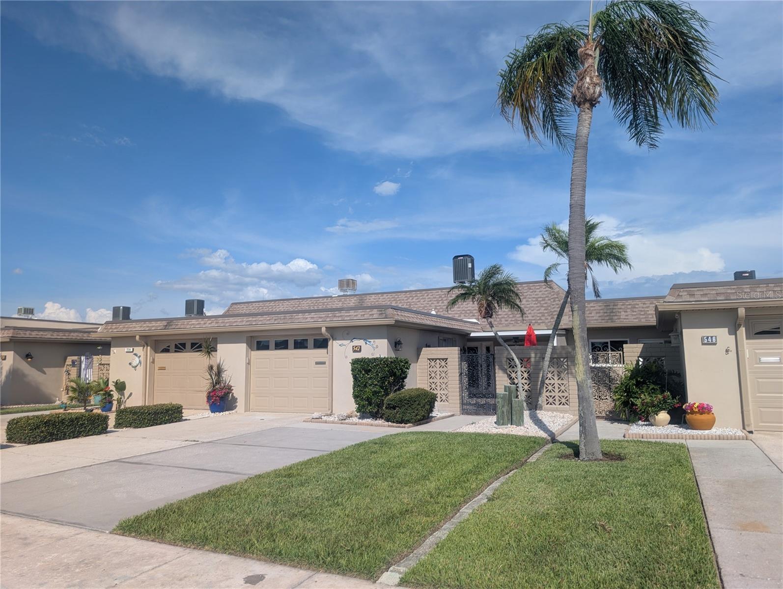 BOCA CIEGA POINT EAST - Residential