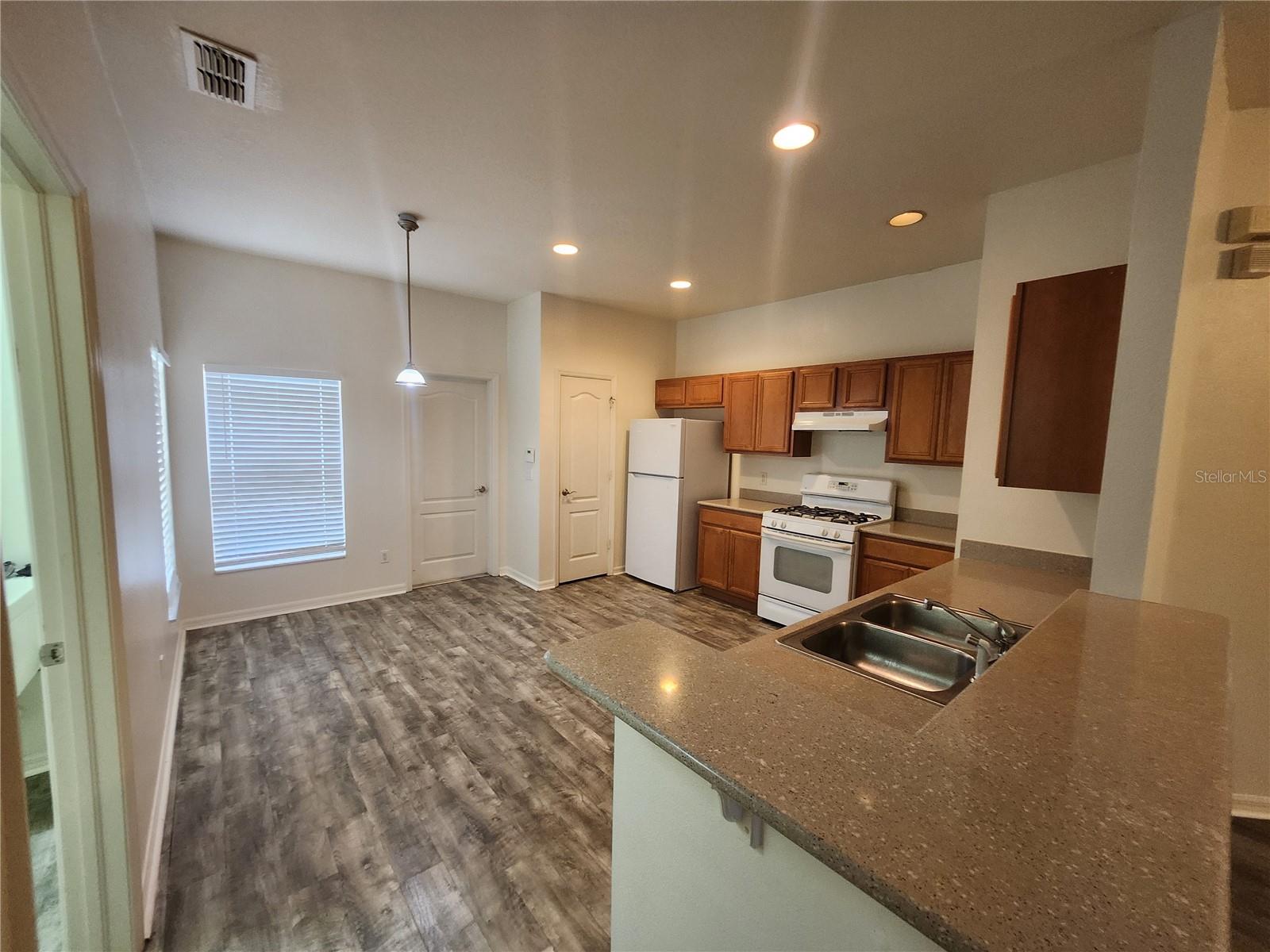 LIVE OAK PRESERVE PH 1C VILLAGES 03 04 05 06 - Residential Lease