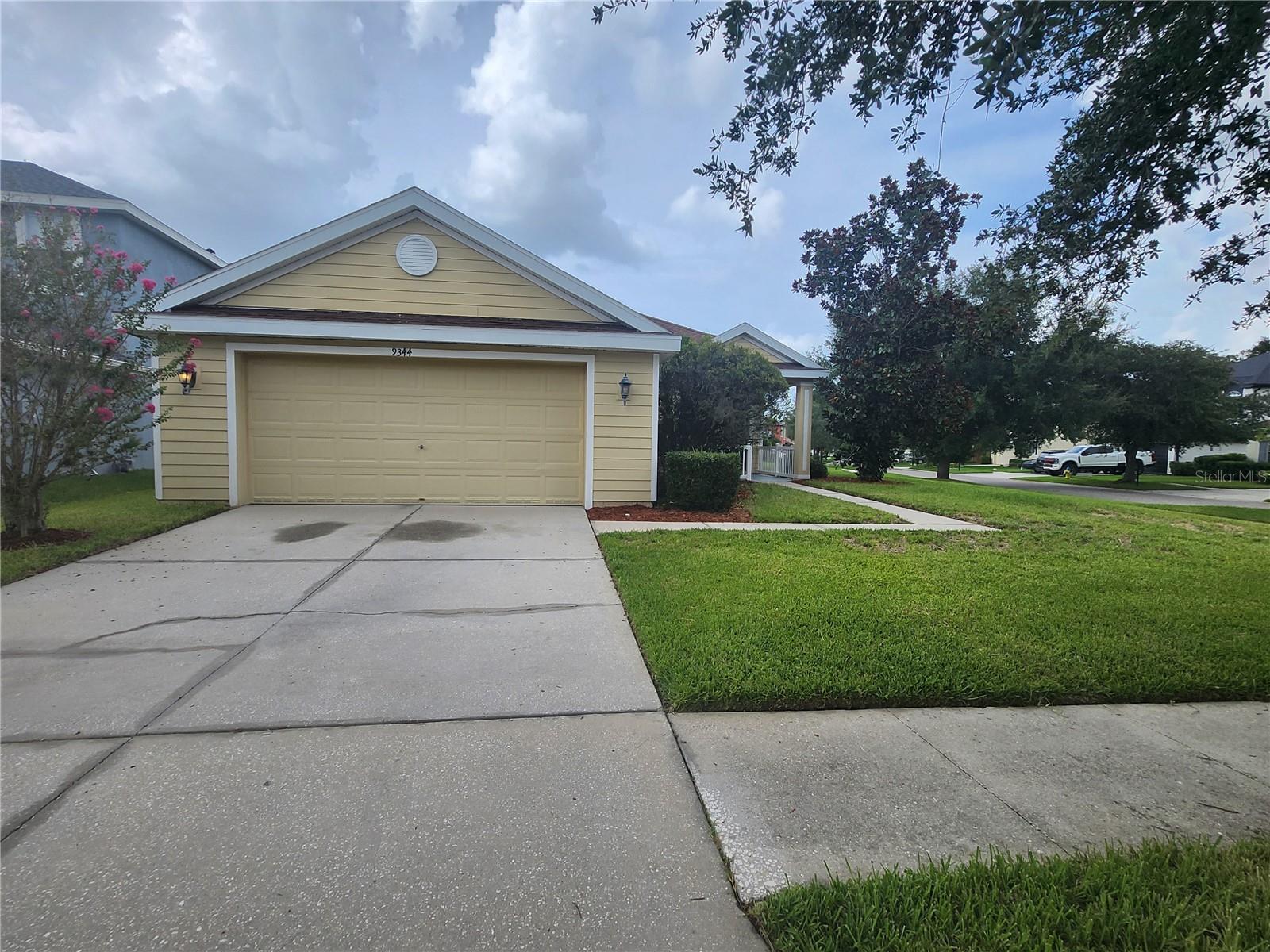 LIVE OAK PRESERVE PH 1C VILLAGES 03 04 05 06 - Residential Lease