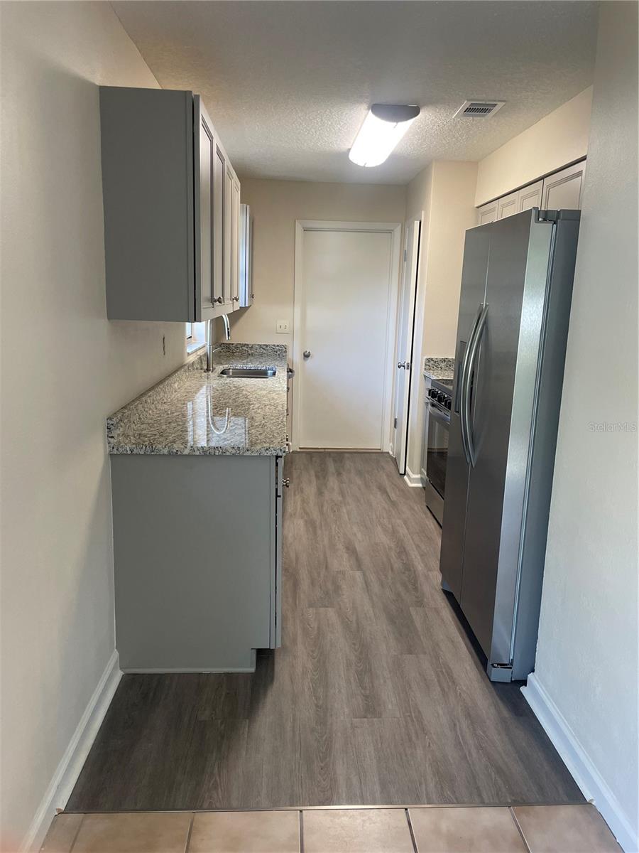 LAKE WAYMAN HEIGHTS - Residential