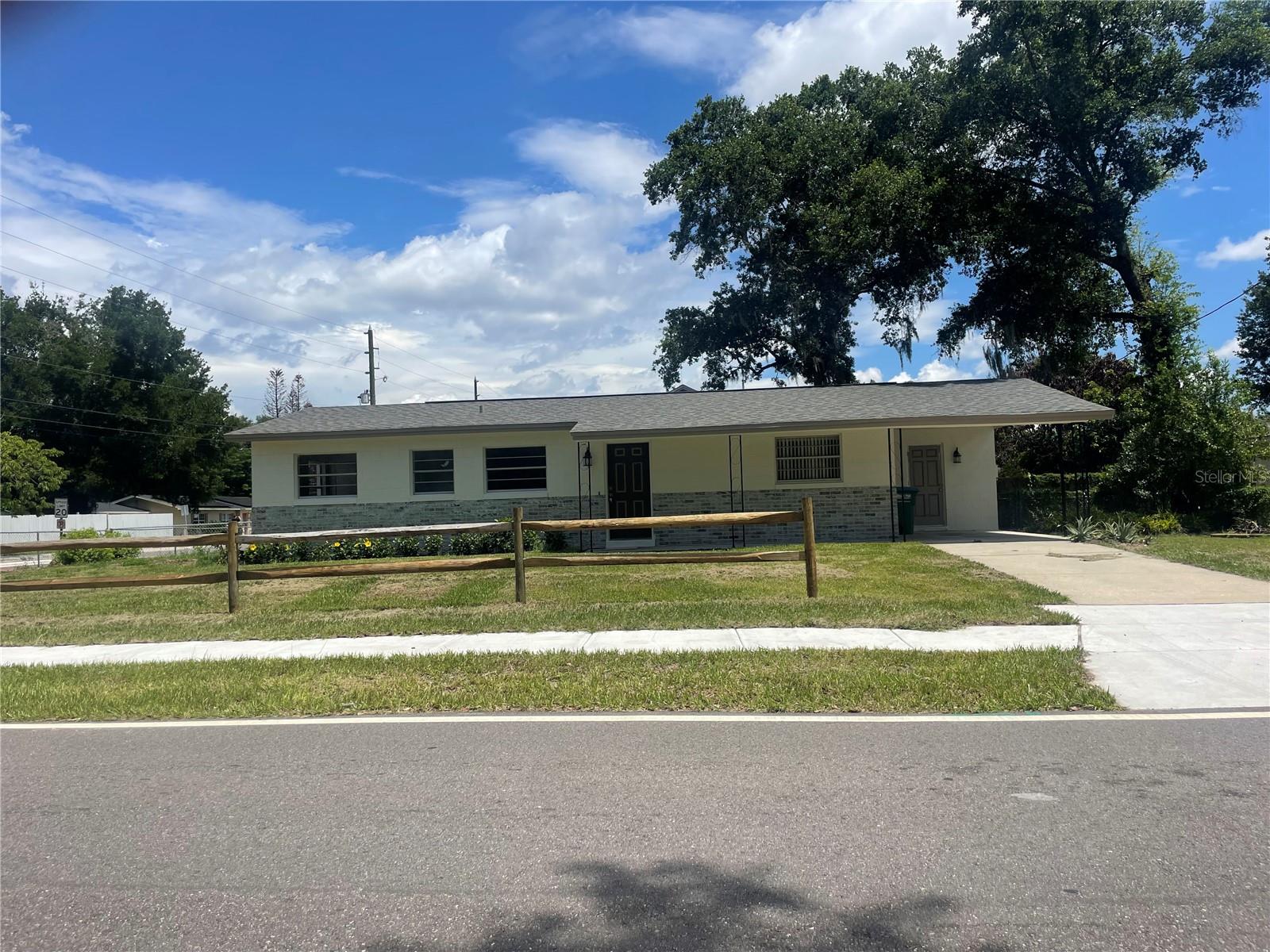 Welcome to 611 Orange Avenue in the heart of Longwood. A beautifully renovated home offering modern updates, timeless style, and an unbeatable location. Just minutes from Historic Downtown Longwood, you'll enjoy easy access to charming local shops, restaurants, cafés, parks, community events, and the SunRail station for convenient commuting.
This move-in-ready home has been completely transformed inside and out. The exterior features custom faux-painted brick for outstanding curb appeal, while the interior has been freshly painted throughout with premium Sherwin-Williams paint. The stunning kitchen has been fully remodeled with brand-new cabinetry, elegant granite countertops, and a full suite of new Frigidaire appliances.
Both bathrooms have been completely renovated with new freestanding vanities featuring stone countertops, along with new tubs, faucets, and plumbing fixtures. Additional upgrades include a new roof, completely re-piped plumbing, an upgraded electrical panel, new electrical fixtures, lighting, ceiling fans, and updated plumbing fixtures throughout the home. Kwikset locks provide added security and convenience.
Conveniently located near major roadways including I-4 and SR 434, this home offers easy access to shopping, dining, entertainment, and everything Central Florida has to offer. With extensive renovations, modern finishes, and a prime Longwood location, this home is truly move-in ready and ready for its next owner.