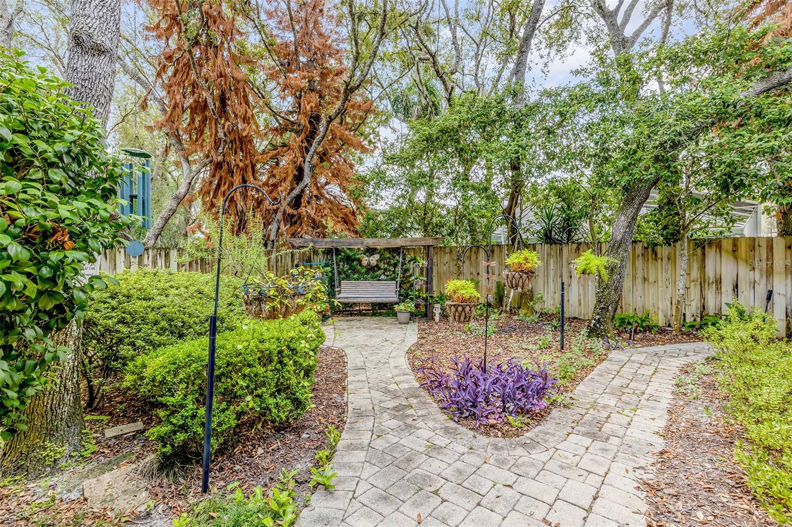 GLEN EAGLE UNIT 2 - Residential