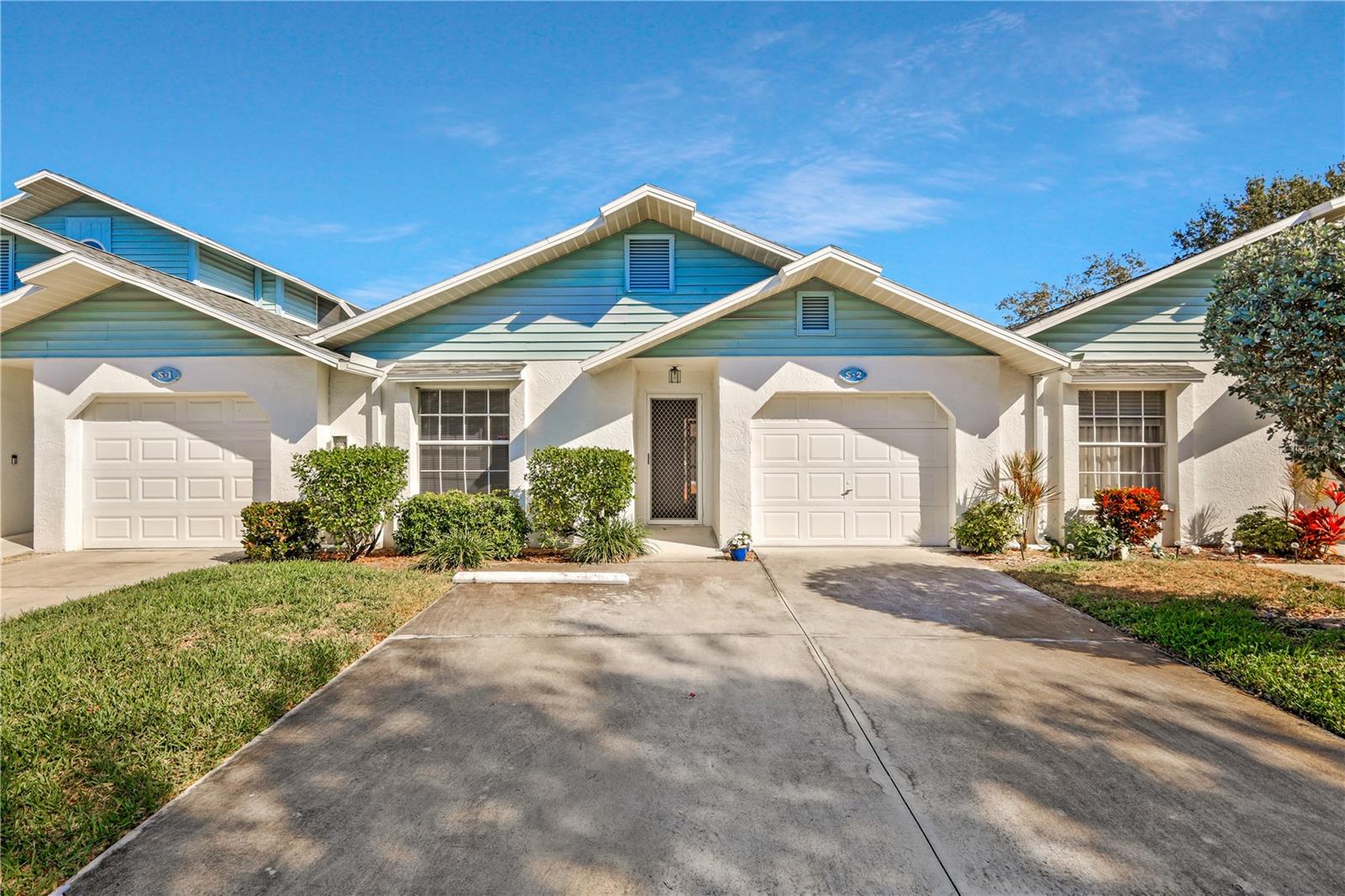 One or more photo(s) has been virtually staged. Come and see this adorable villa on a quiet dead end street in the Condominium community of Cypress Keep.

The Owner just reduced this unit to &185,000
There are seller credits of $6,200 total.
We had a buyer back out of the contract, due to some personal issues.
The Seller is offering a $5,000 credit for closing costs.
Seller is also offering a credit of: $1,200 towards the replacement of a stove and dishwasher

Owner very motivated to sell this charming 2 bedroom and 2 bath split plan Villa. The villa is clean and ready to move in. 
This Villa is the Perfect clean slate to take and make your own.
.

No Flood or water damage to Unit from Hurricaine Ian.

Recent Improvements to the unit include:
AC was replaced in 2021.
Water Heater replaced in 2023.
Rroof was replaced by the association in 2023.
The screen and decking in courtyard were replaced in 2023

There is a one car garage with storage built in, as well as parking for 2 cars in the driveway.
Driveway, and courtyard were power washed.

This Villa is the Perfect home for 1 person, empty nester, seasonal resident, or a first time home buyer who wants to get into the Ft. Myers Market at an affordable price.

The Community has a pool and clubhouse.
The HOA takes care of all exterior maintenance, roof, landscaping, pest control, clubhouse, pool.
The communities reserves are fully funded and I am not aware of any upcoming assessments.

Make an appointment today to see this lovely villa in a quiet well maintained community.