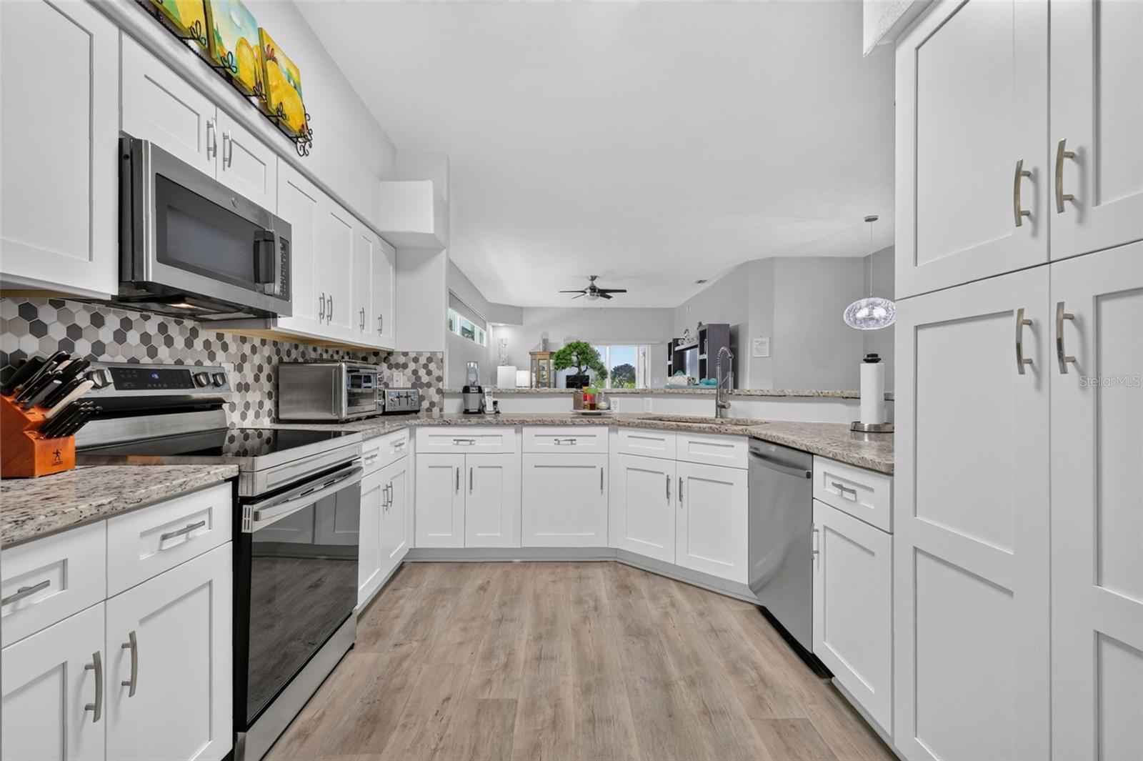 ROYAL HIGHLANDS PH I SUB - Residential
