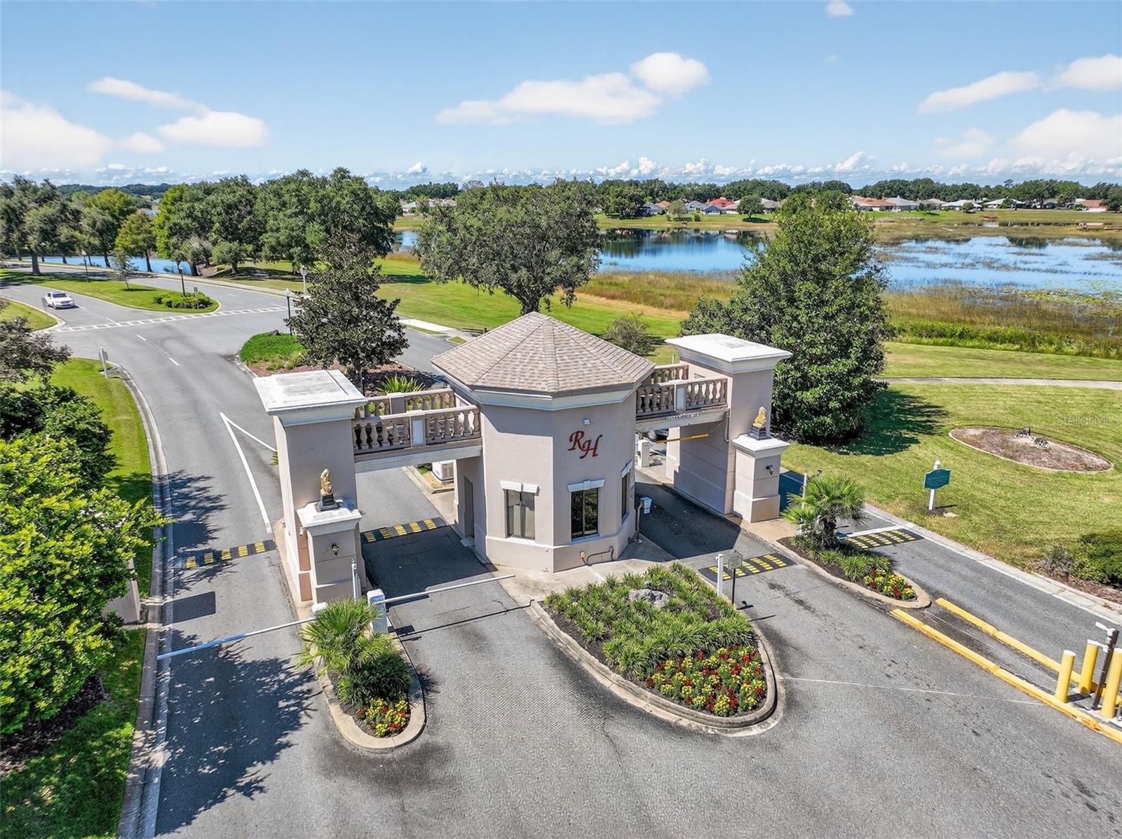 ROYAL HIGHLANDS PH I SUB - Residential