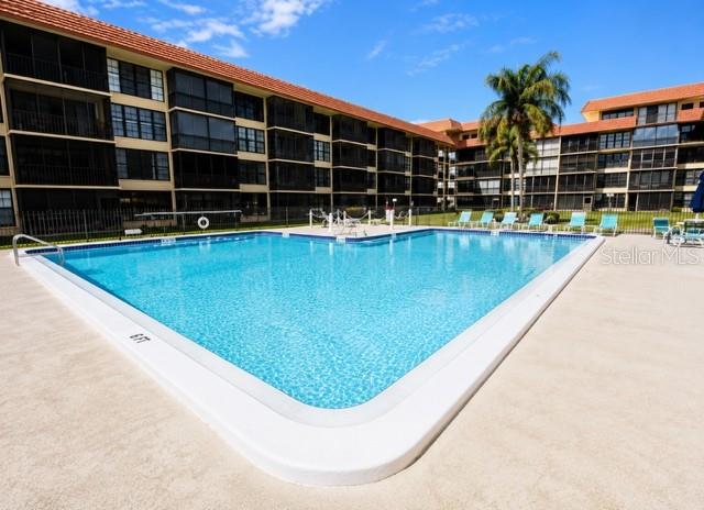 BAY MARINER THE CONDO - Residential