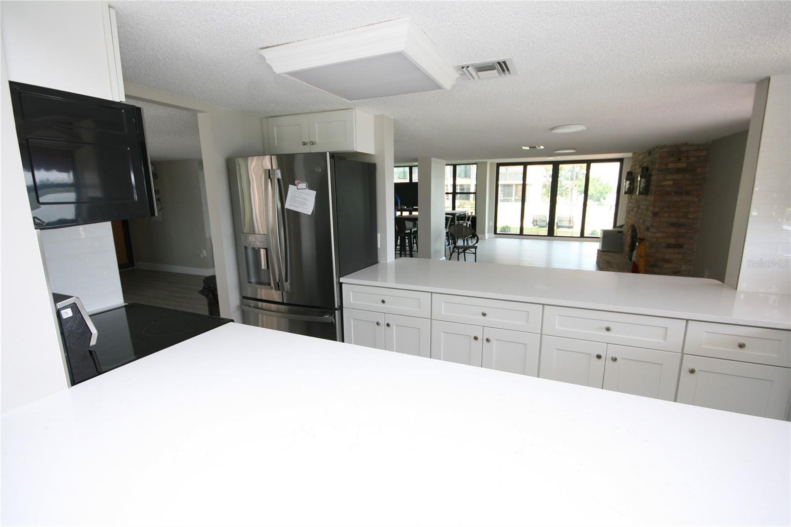 BAY MARINER THE CONDO - Residential