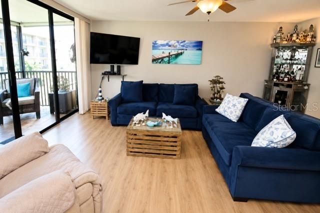 BAY MARINER THE CONDO - Residential