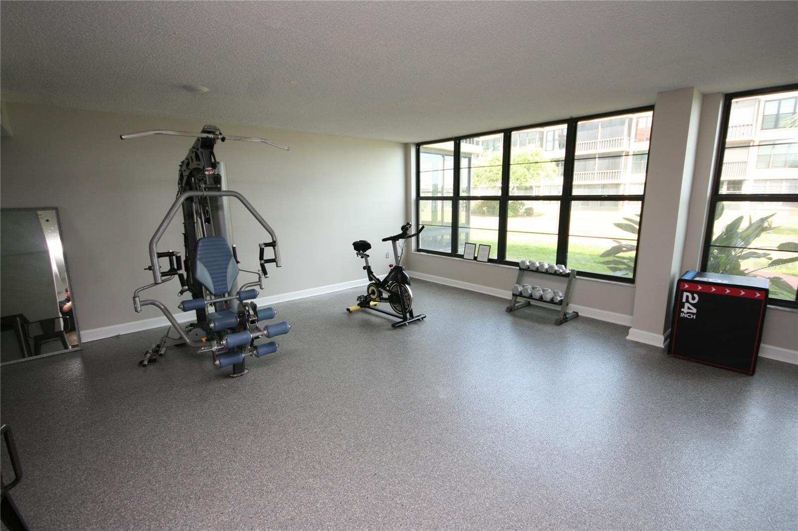 BAY MARINER THE CONDO - Residential