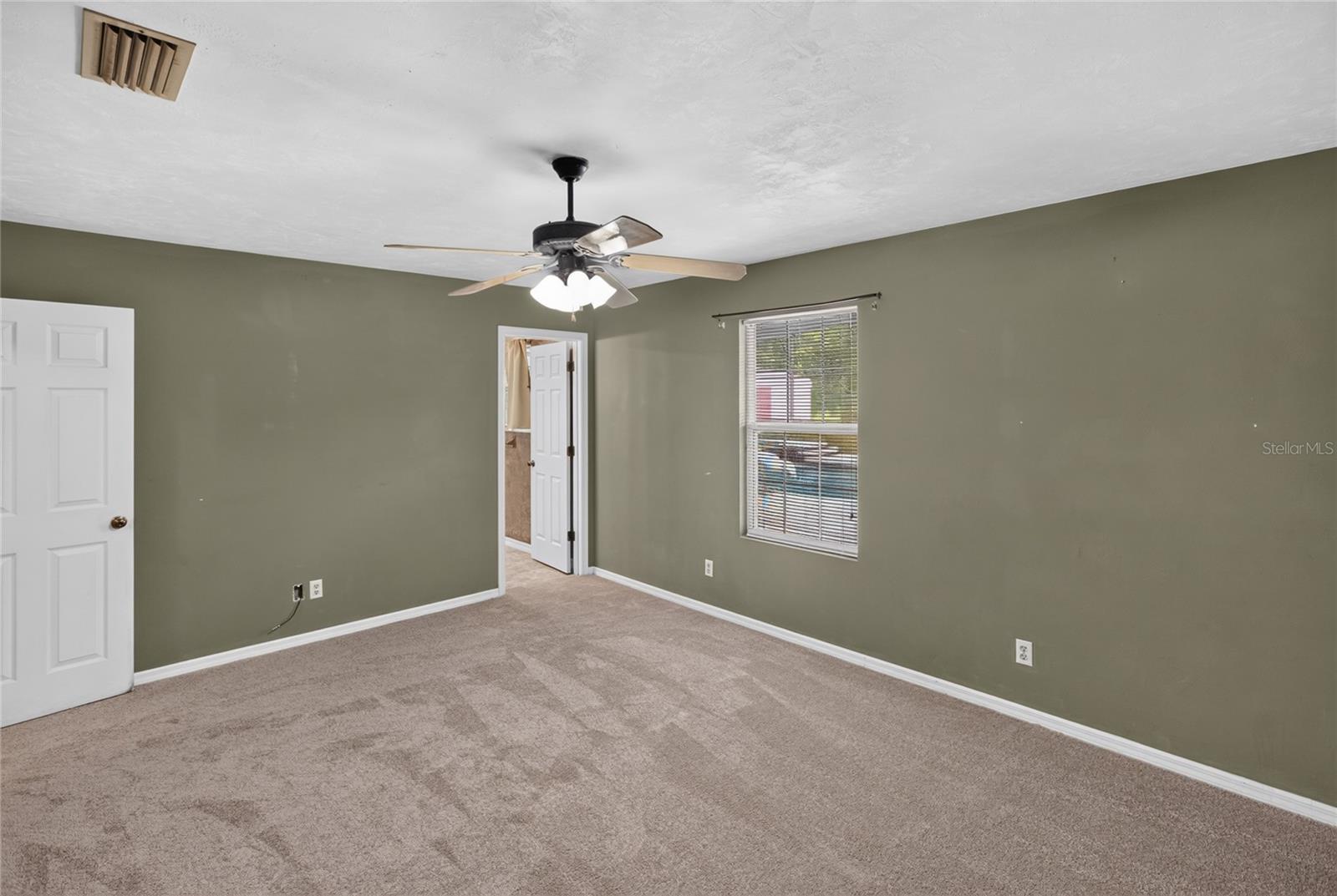 KEYSTONE CLUB ESTATES - Residential