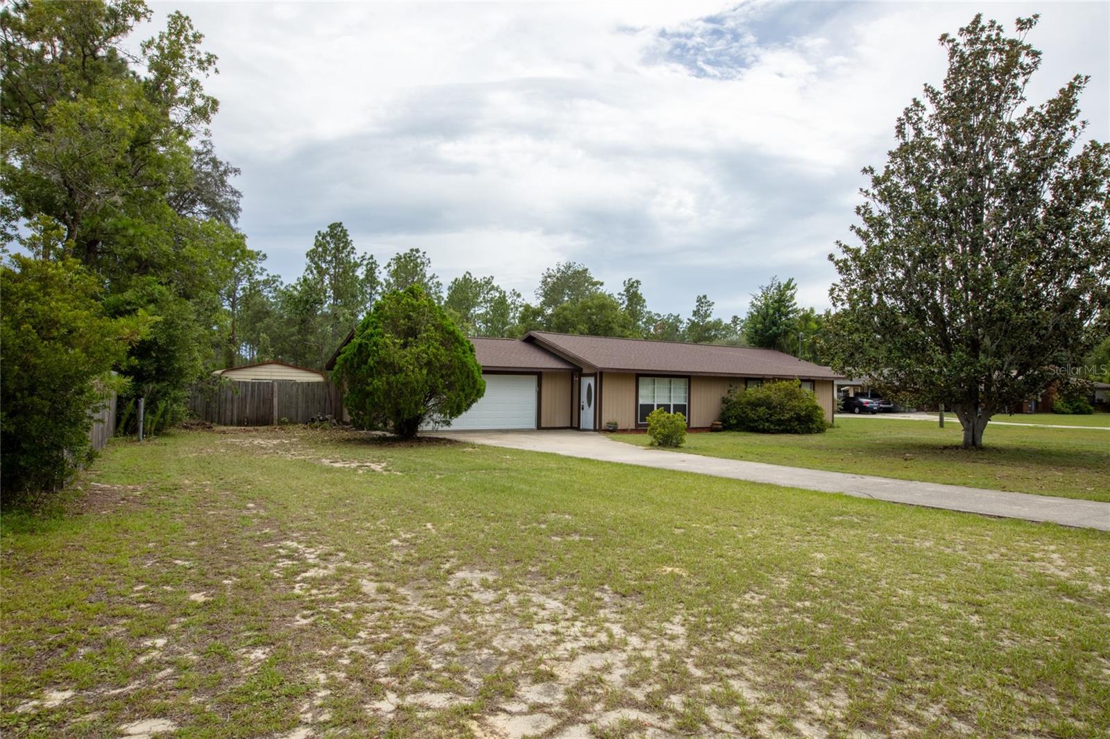 KEYSTONE CLUB ESTATES - Residential