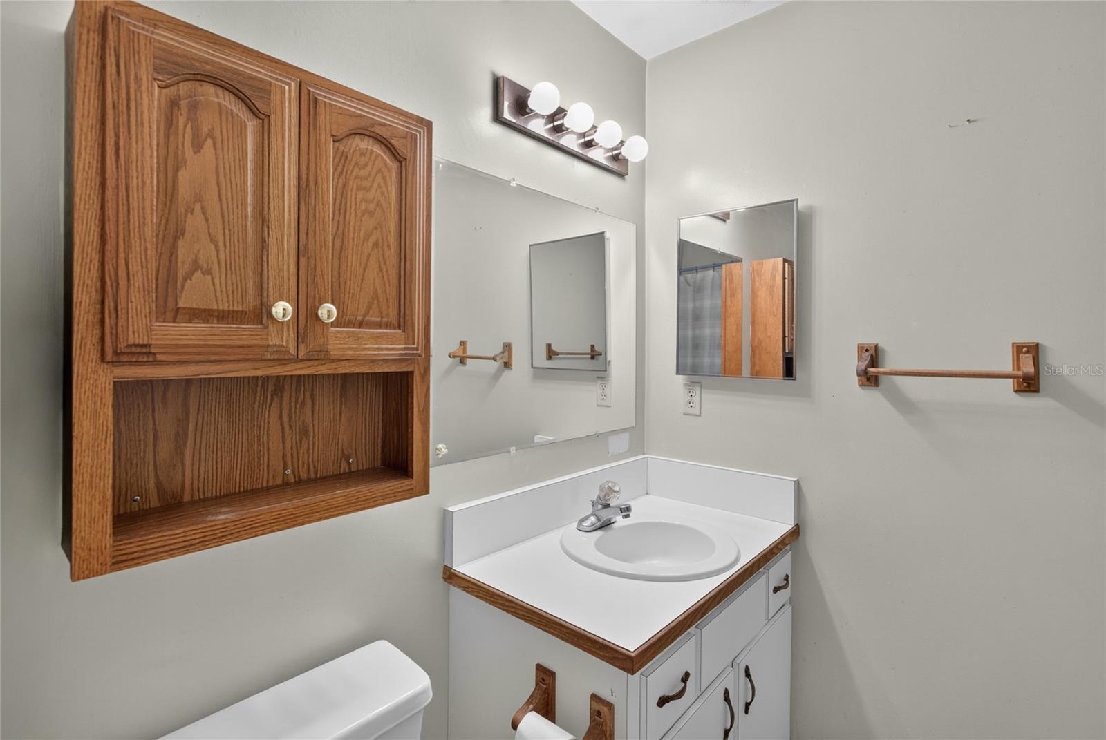 KEYSTONE CLUB ESTATES - Residential
