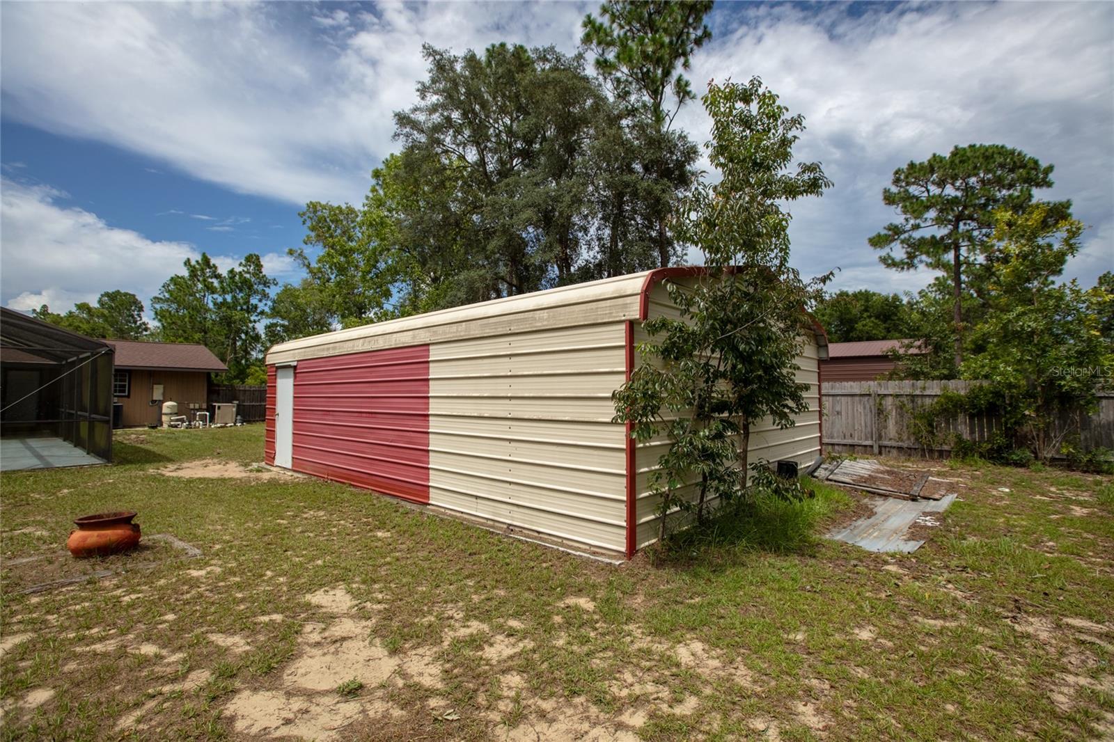 KEYSTONE CLUB ESTATES - Residential