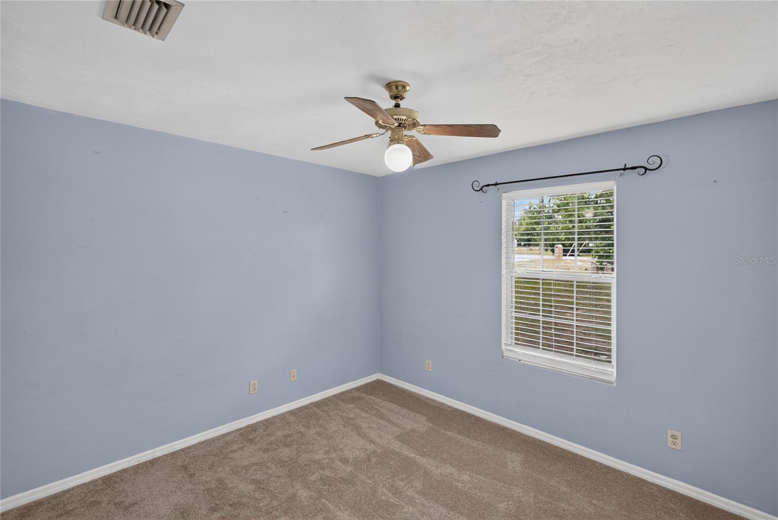 KEYSTONE CLUB ESTATES - Residential