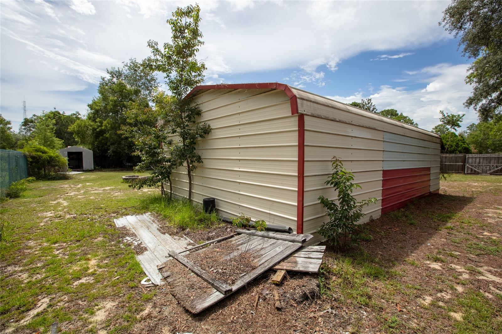 KEYSTONE CLUB ESTATES - Residential