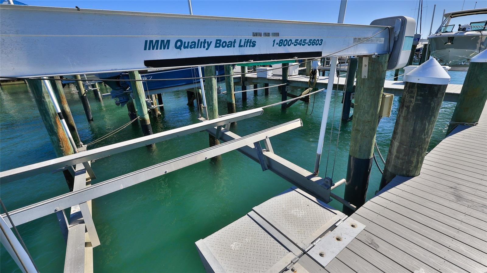 INLET MARINA VILLAS CONDOMINIUM - Residential
