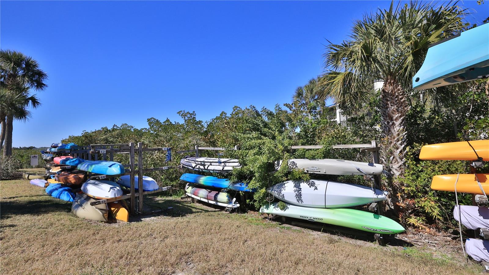 INLET MARINA VILLAS CONDOMINIUM - Residential