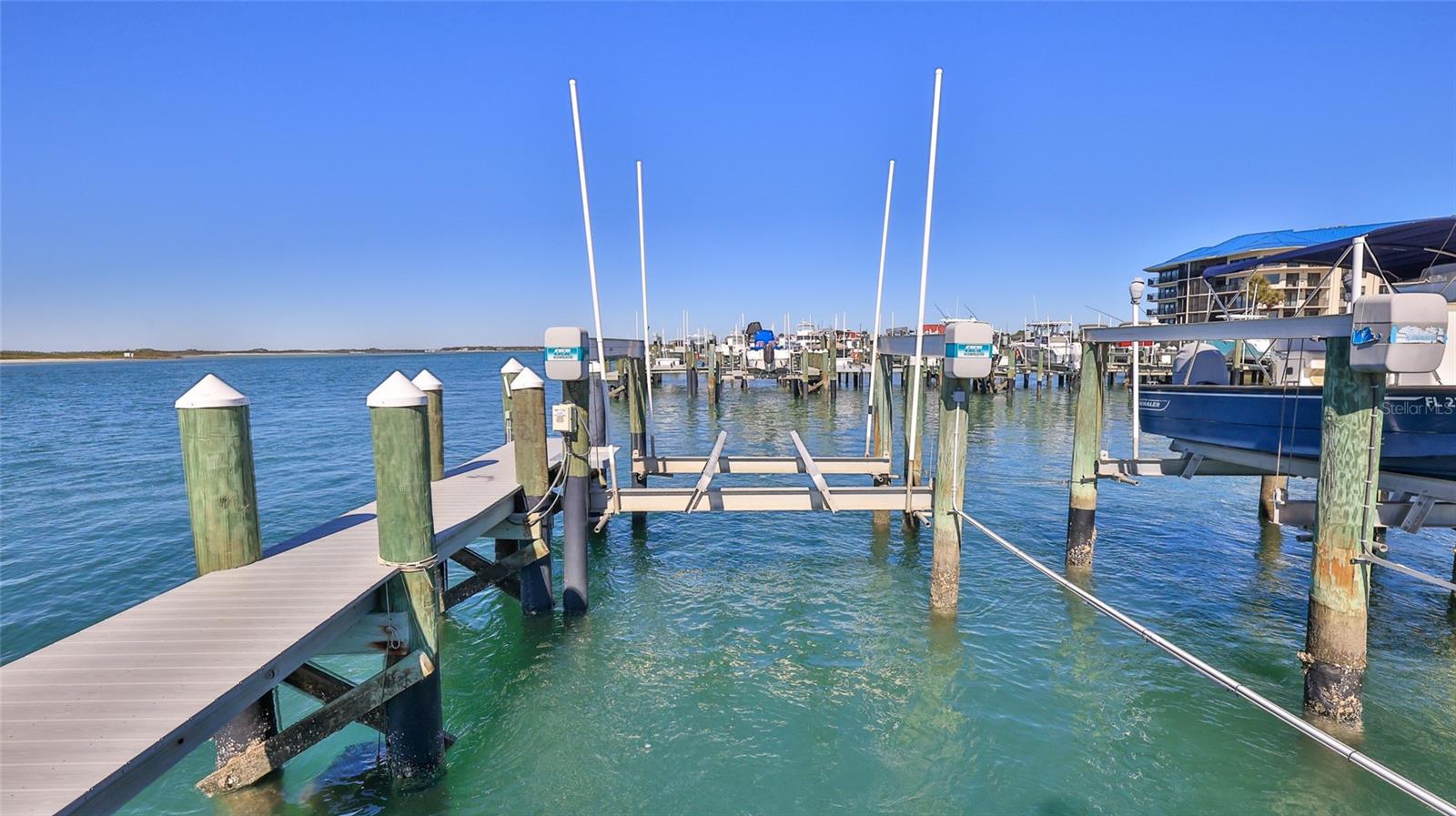 INLET MARINA VILLAS CONDOMINIUM - Residential