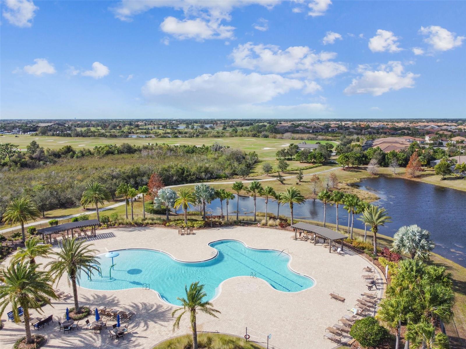 COUNTRY CLUB EAST AT LAKEWD RNCH VV1 - Residential