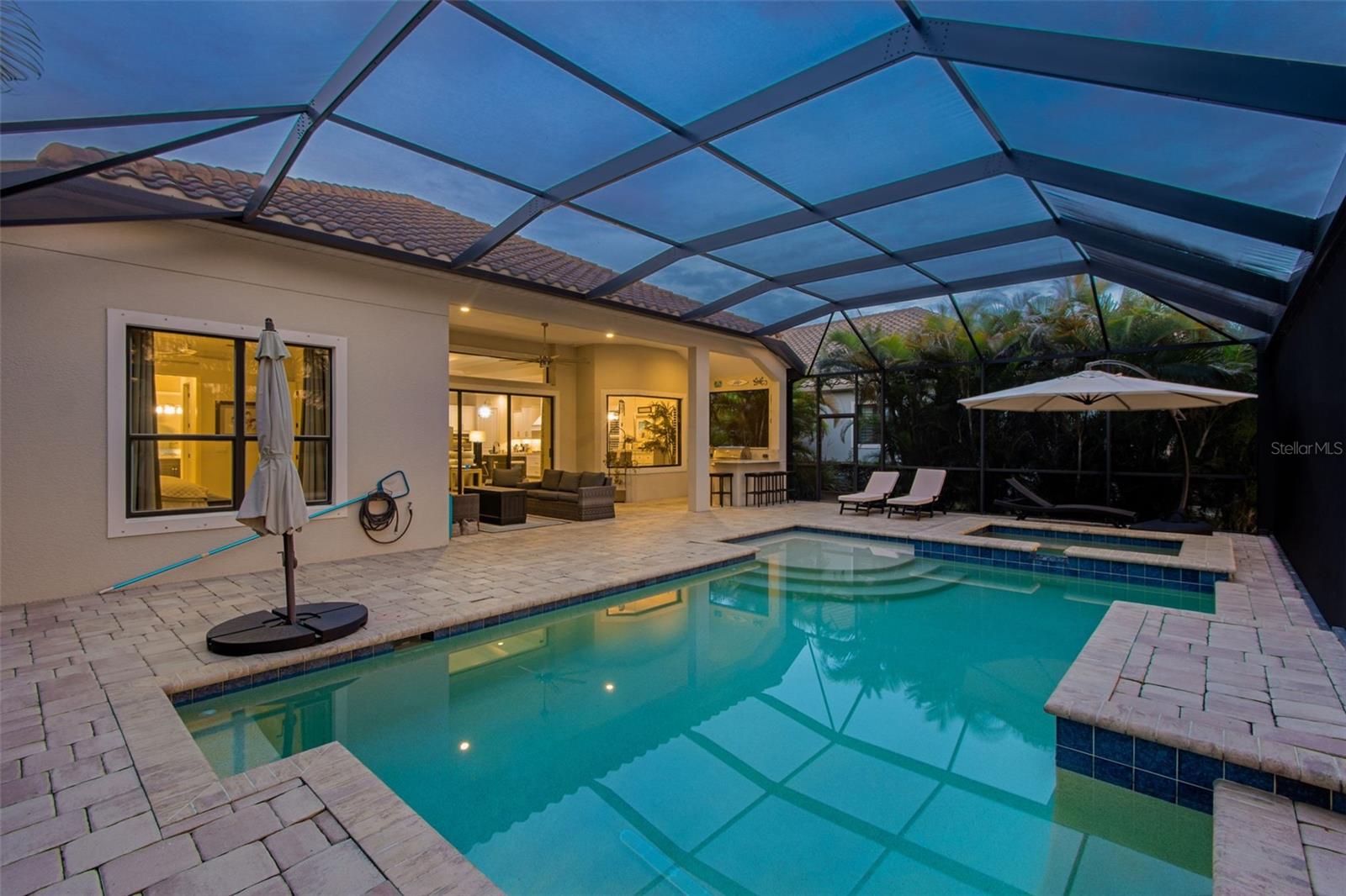 COUNTRY CLUB EAST AT LAKEWD RNCH VV1 - Residential