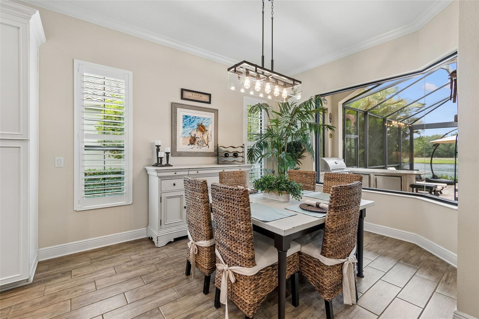 COUNTRY CLUB EAST AT LAKEWD RNCH VV1 - Residential